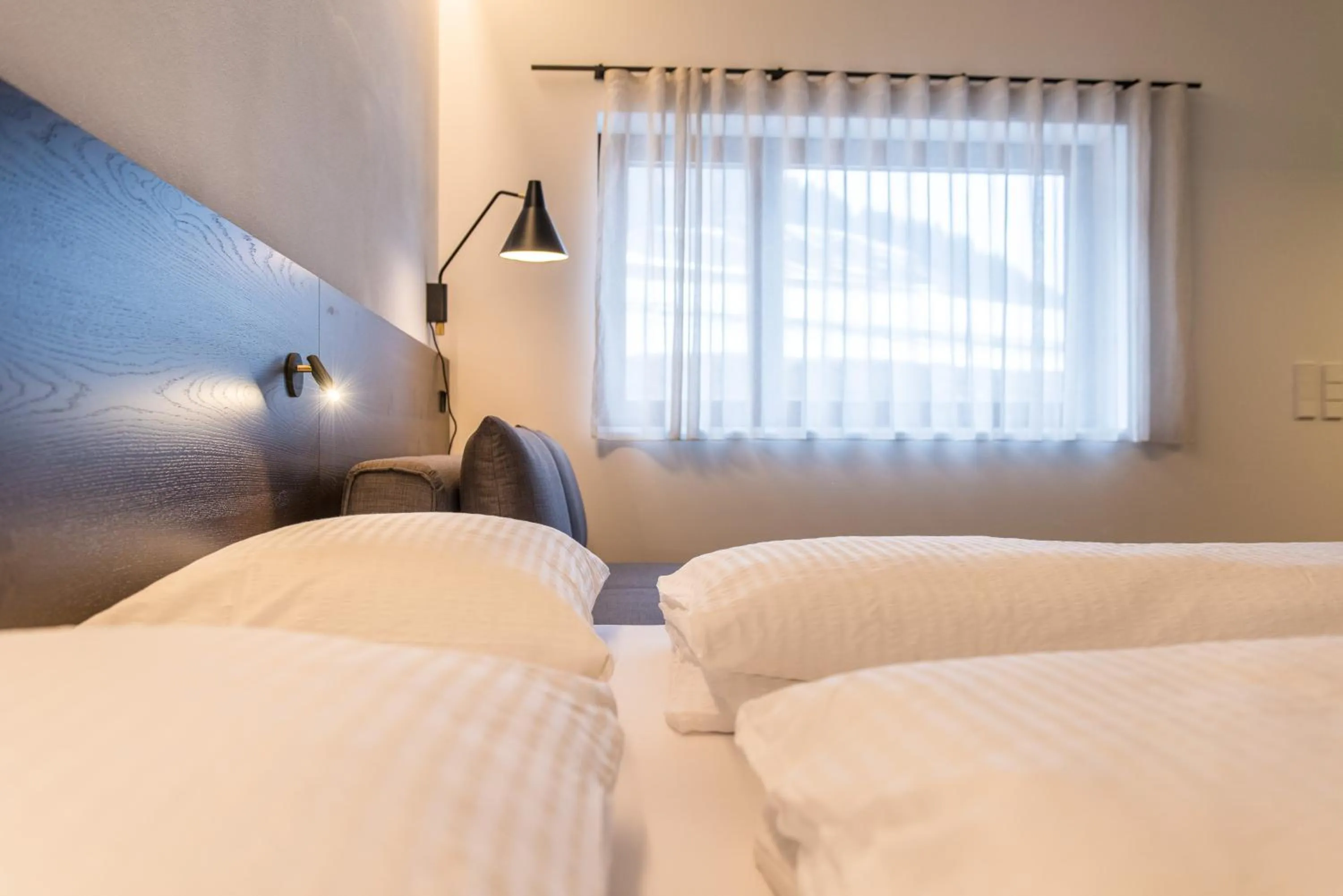 Bedroom, Bed in Mountain Residence Montana