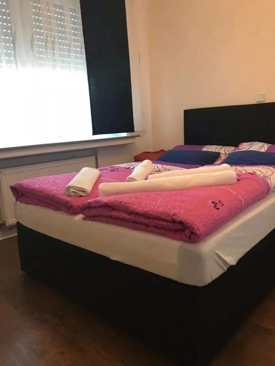 Budget Double Room in Hotel-Restaurant Haus Nattkemper Budget Double Room in Hotel-Restaurant Haus Nattkemper