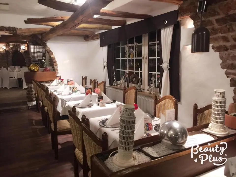 Restaurant/places to eat in Hotel-Restaurant Haus Nattkemper