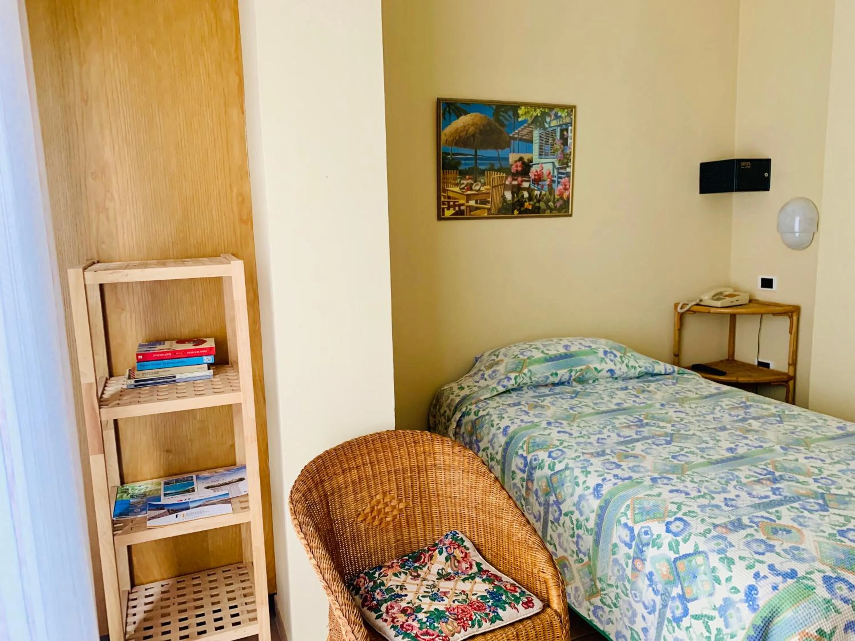 Photo of the whole room, Bed in Hotel La Pergola