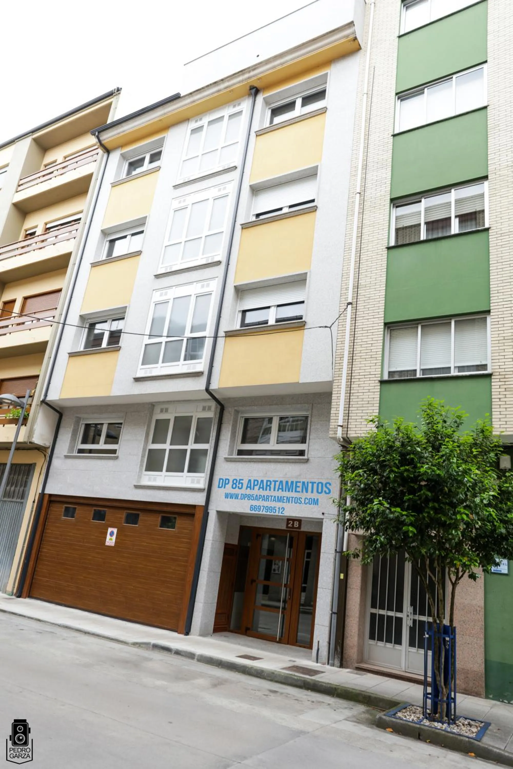 Property building in dpCristal City Apartments