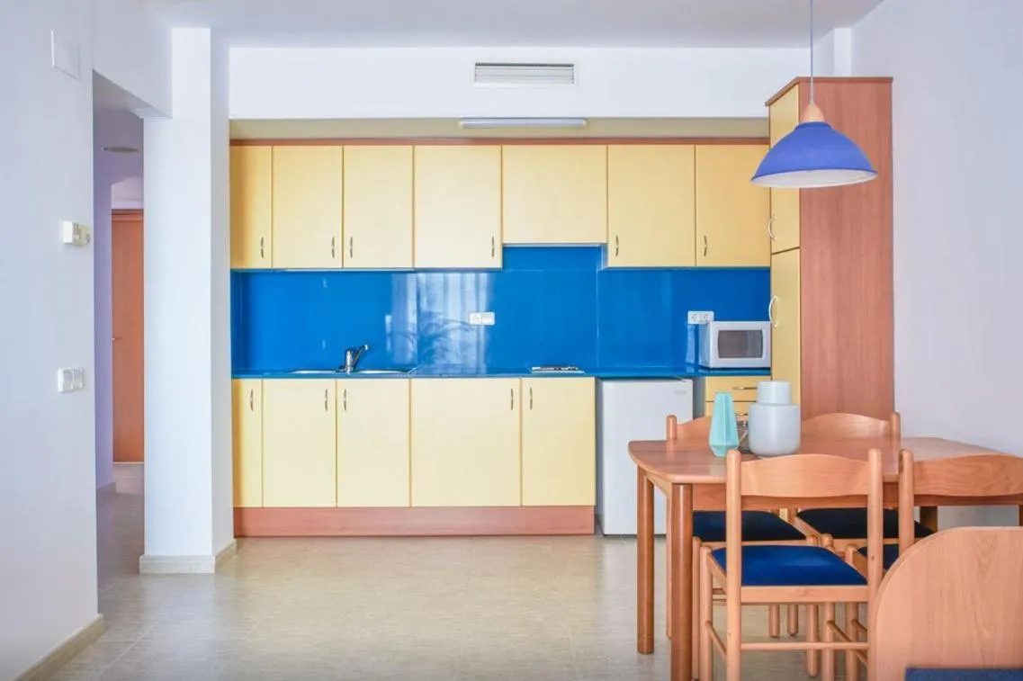 Kitchen or kitchenette in Beatrix 2000 - Caliu Apartments