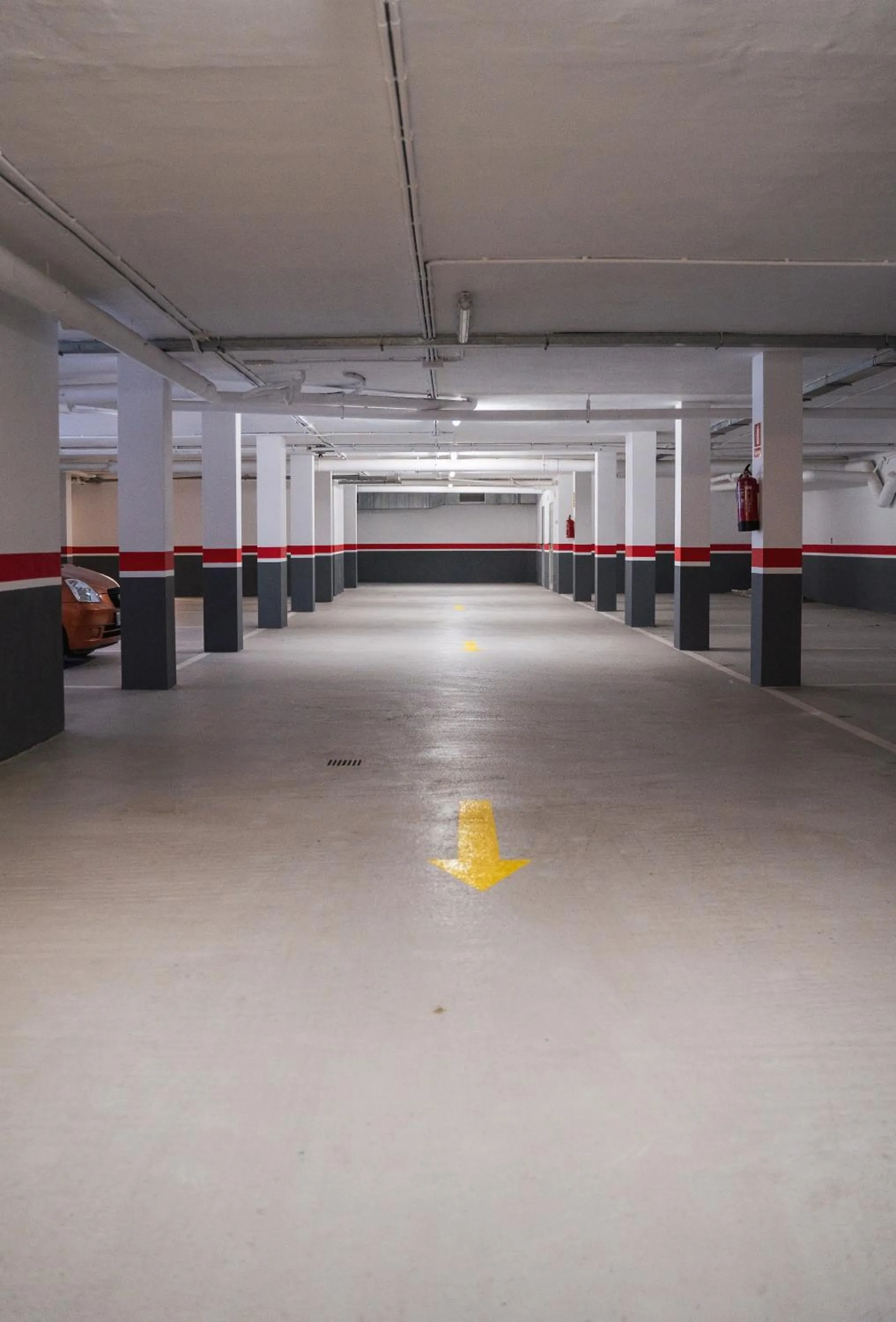 Parking in Beatrix 2000 - Caliu Apartments