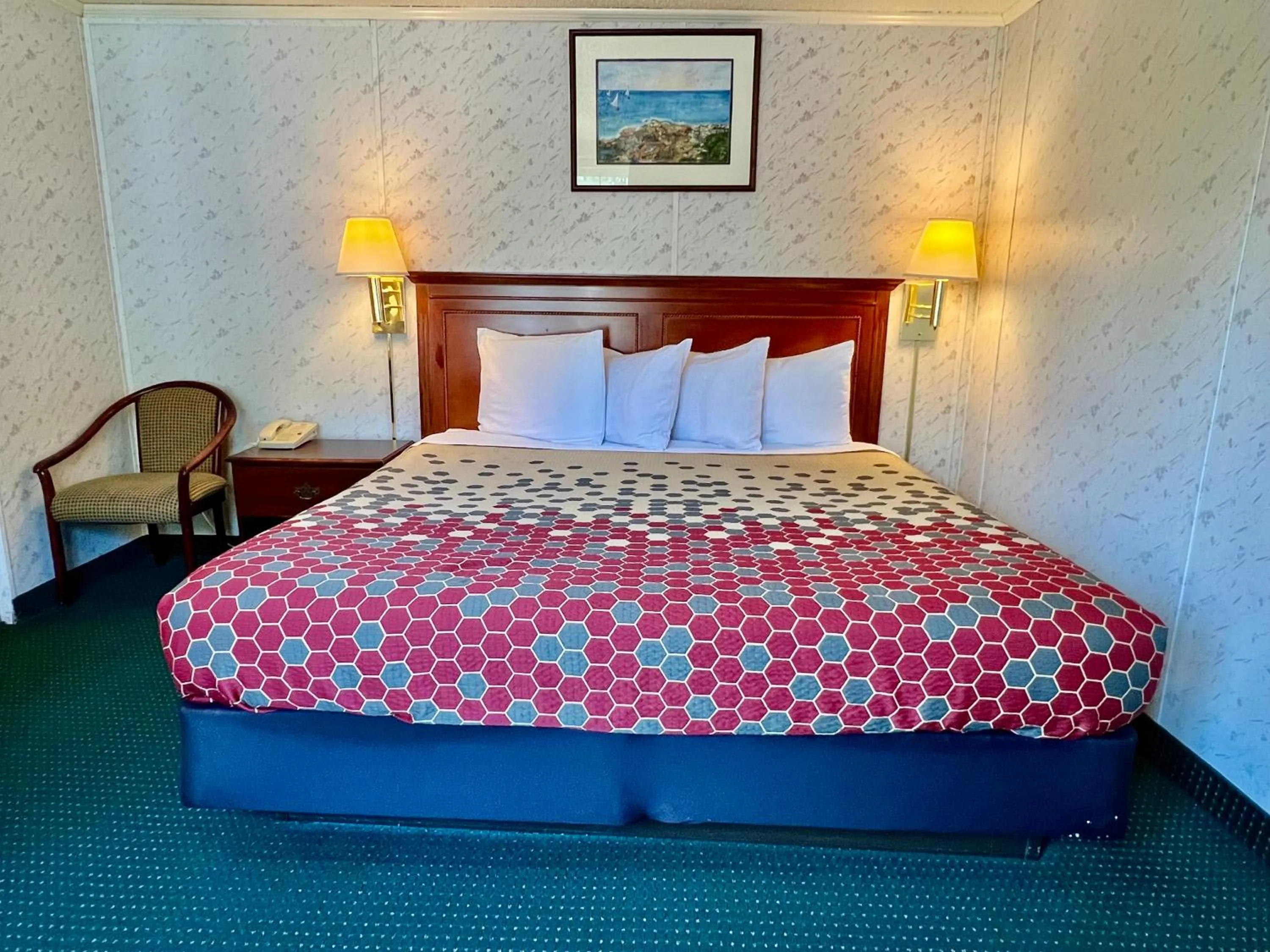 Rodeway Inn & Suites Brunswick near Hwy 1