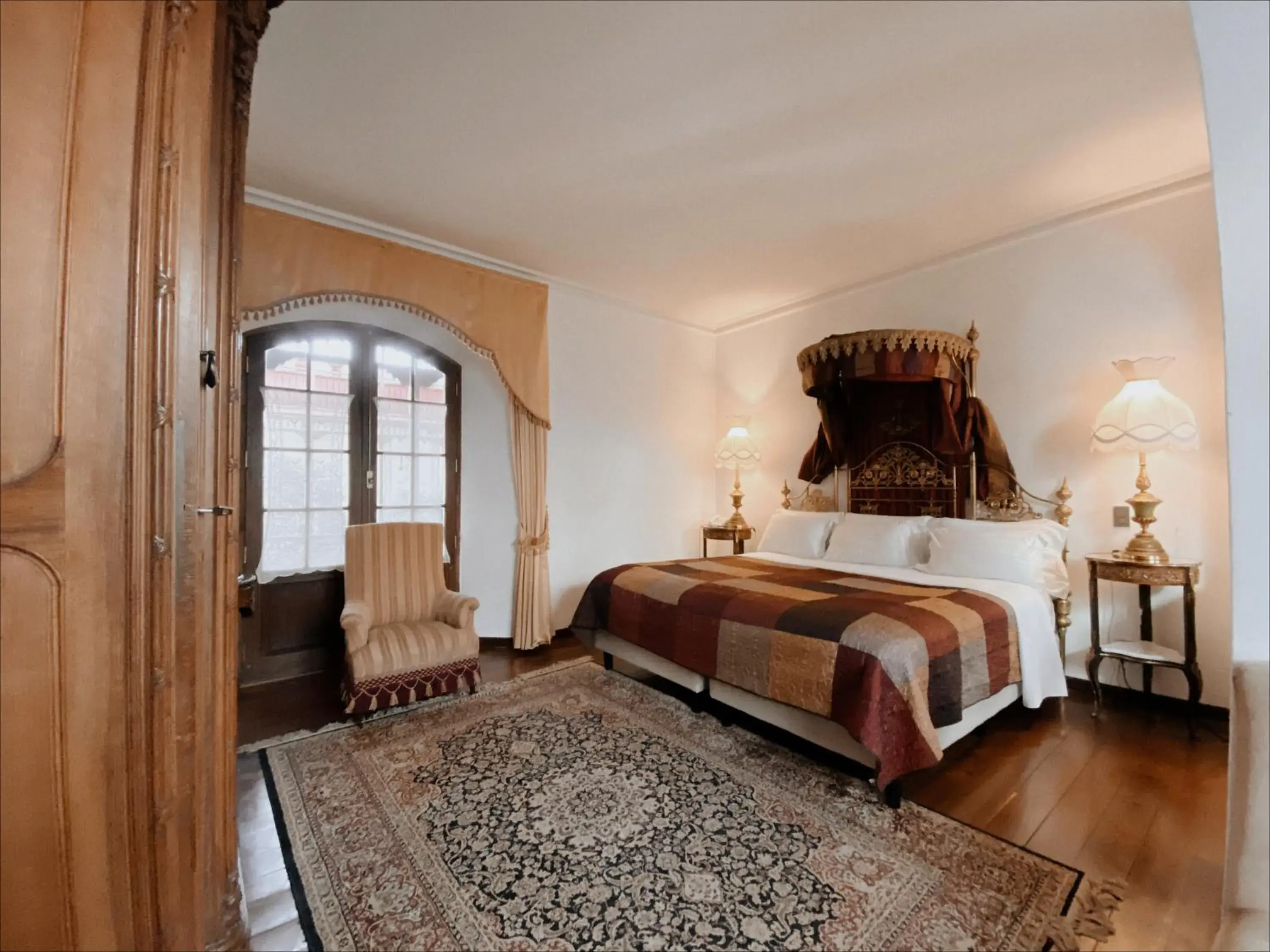 Superior Suite in Parador Santa Maria La Real Superior Suite in Parador Santa Maria La Real