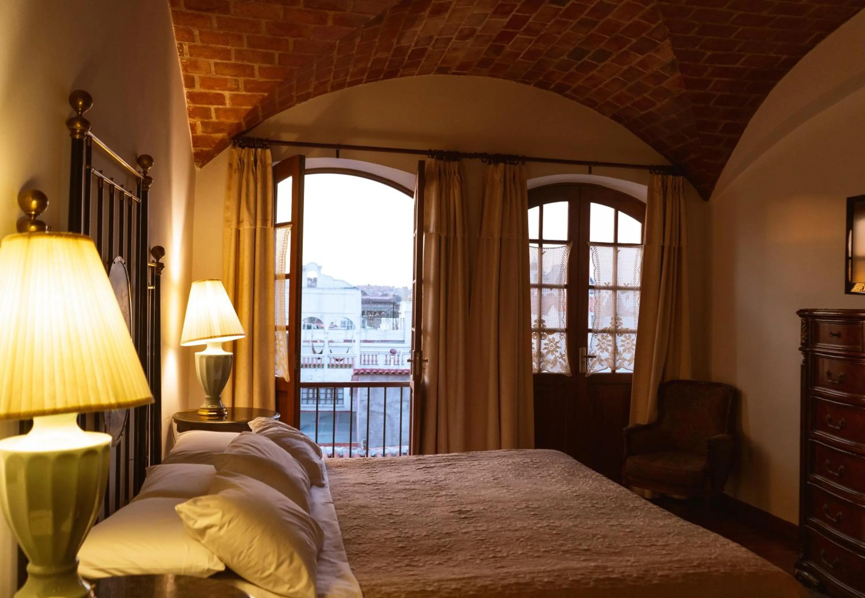 Bed in Parador Santa Maria La Real