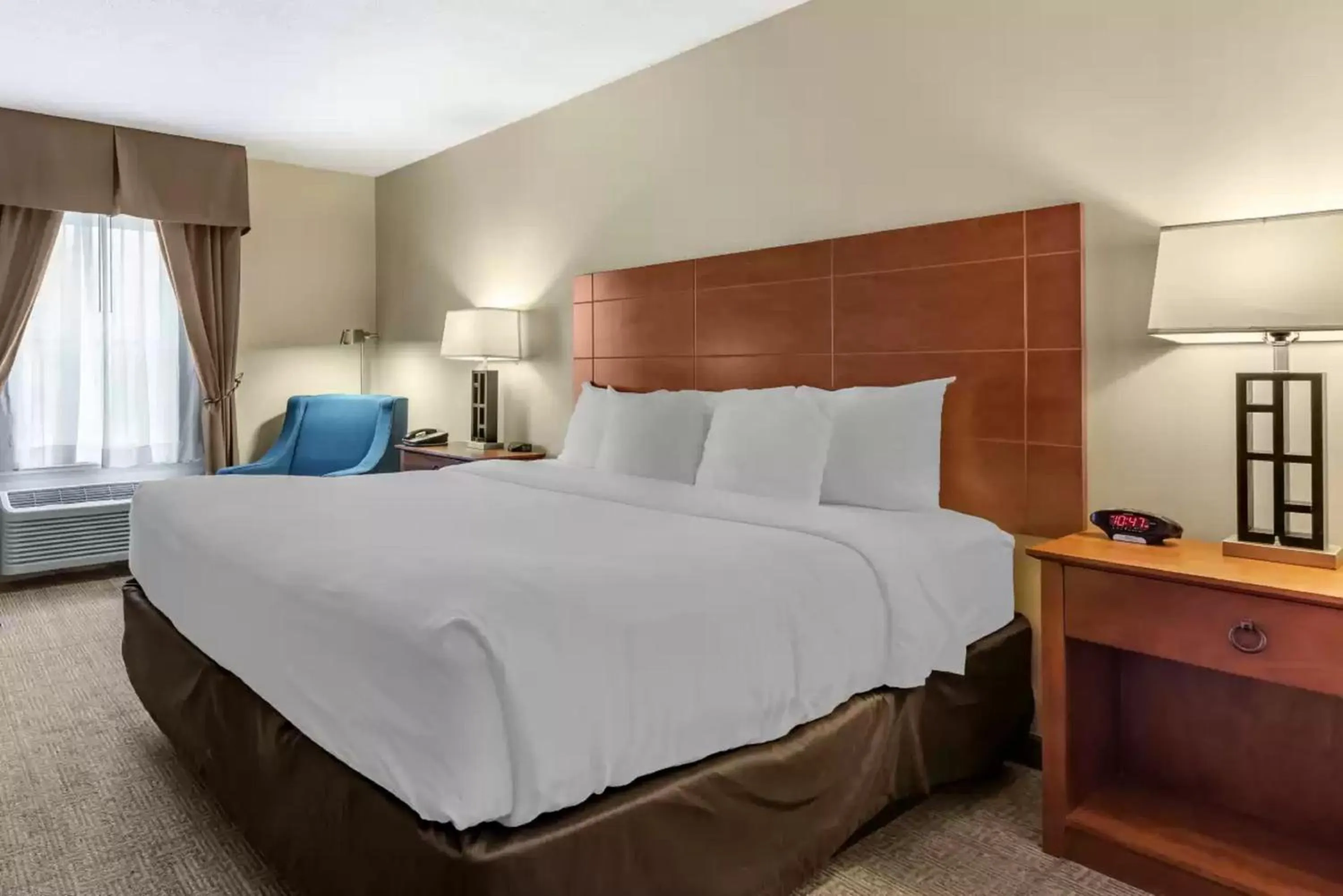 Bedroom, Bed in Comfort Inn Augusta