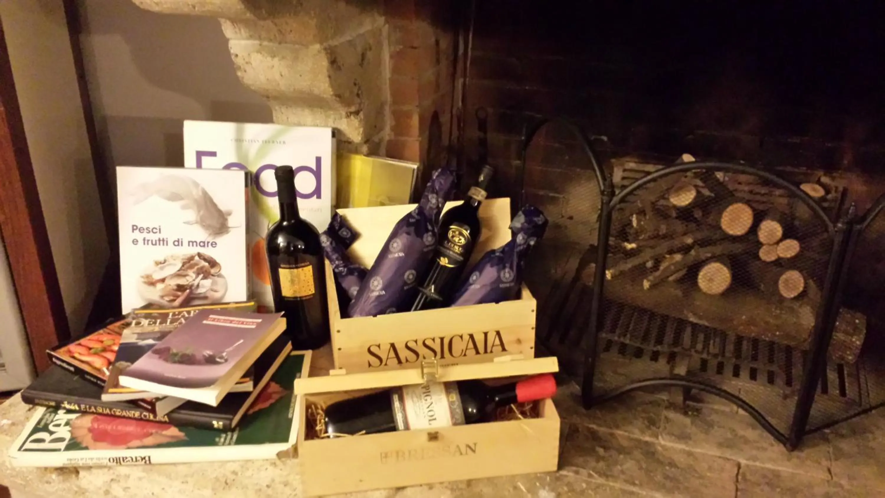 Restaurant/places to eat in RTA Costa Etrusca