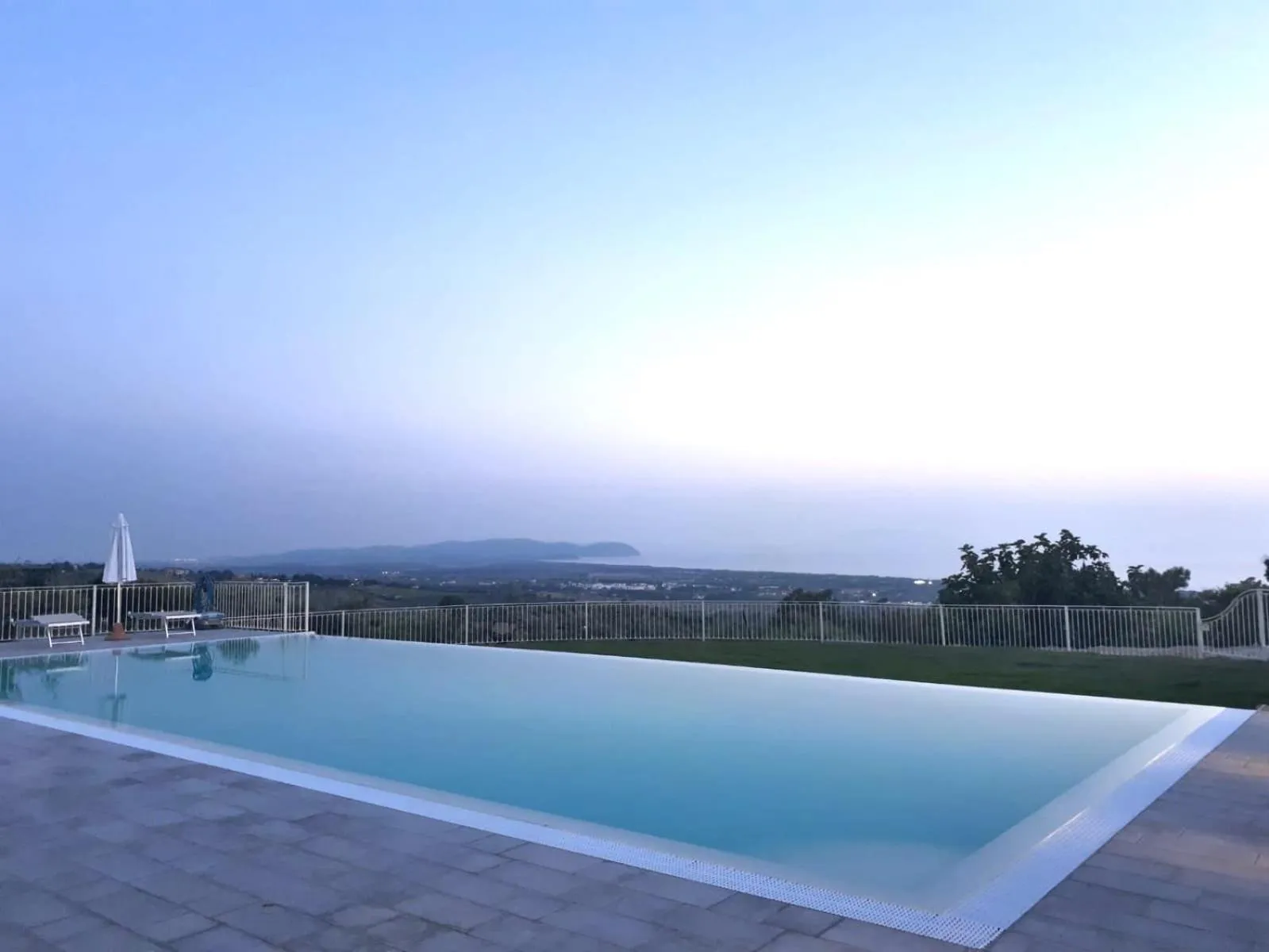 Pool view in RTA Costa Etrusca