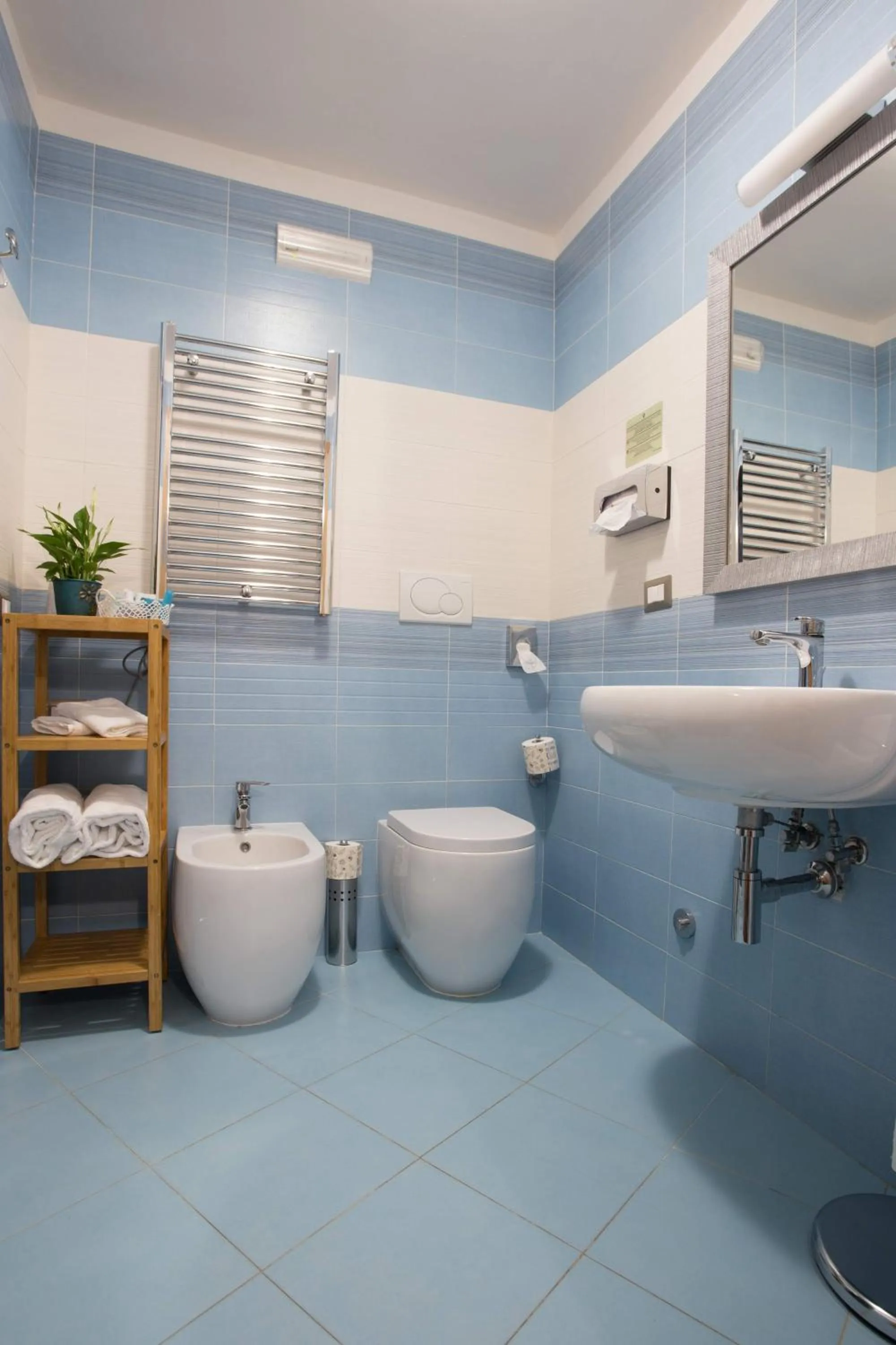 Bathroom in Relais Parallelo 41