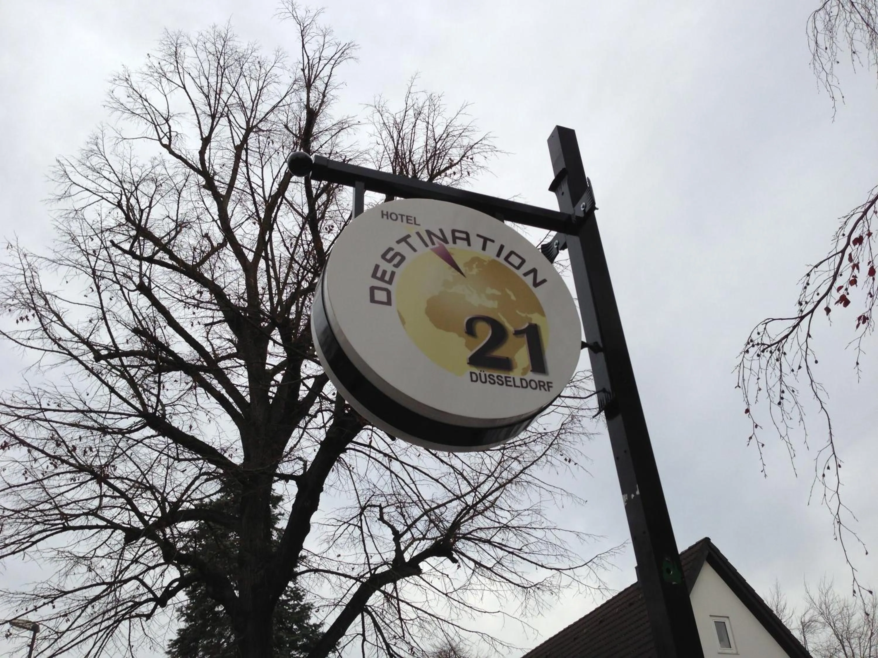 Logo/Certificate/Sign in Hotel Destination 21