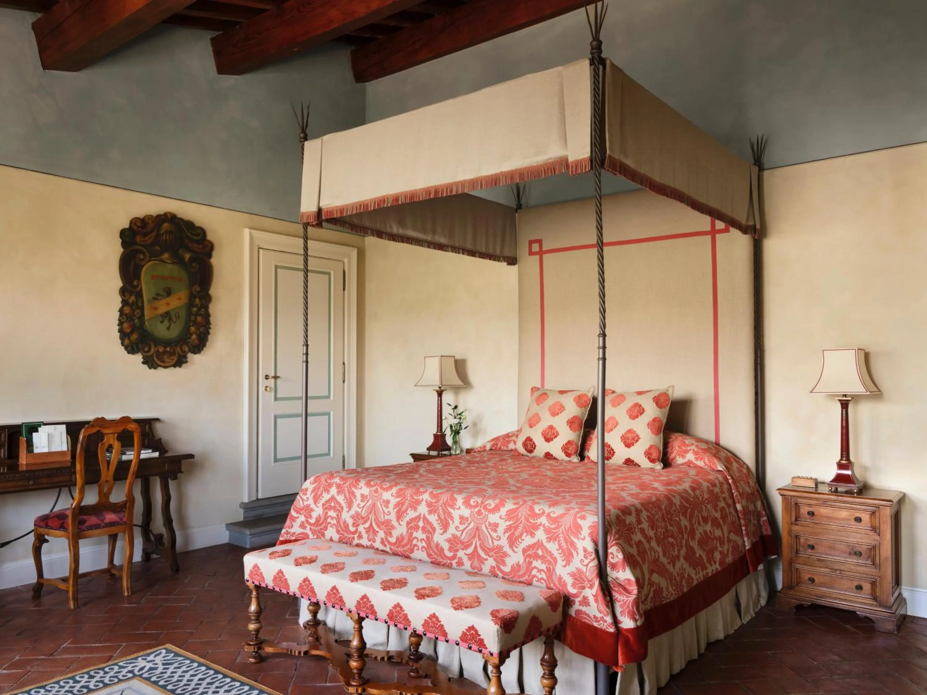 Bedroom, Bed in Villa La Massa