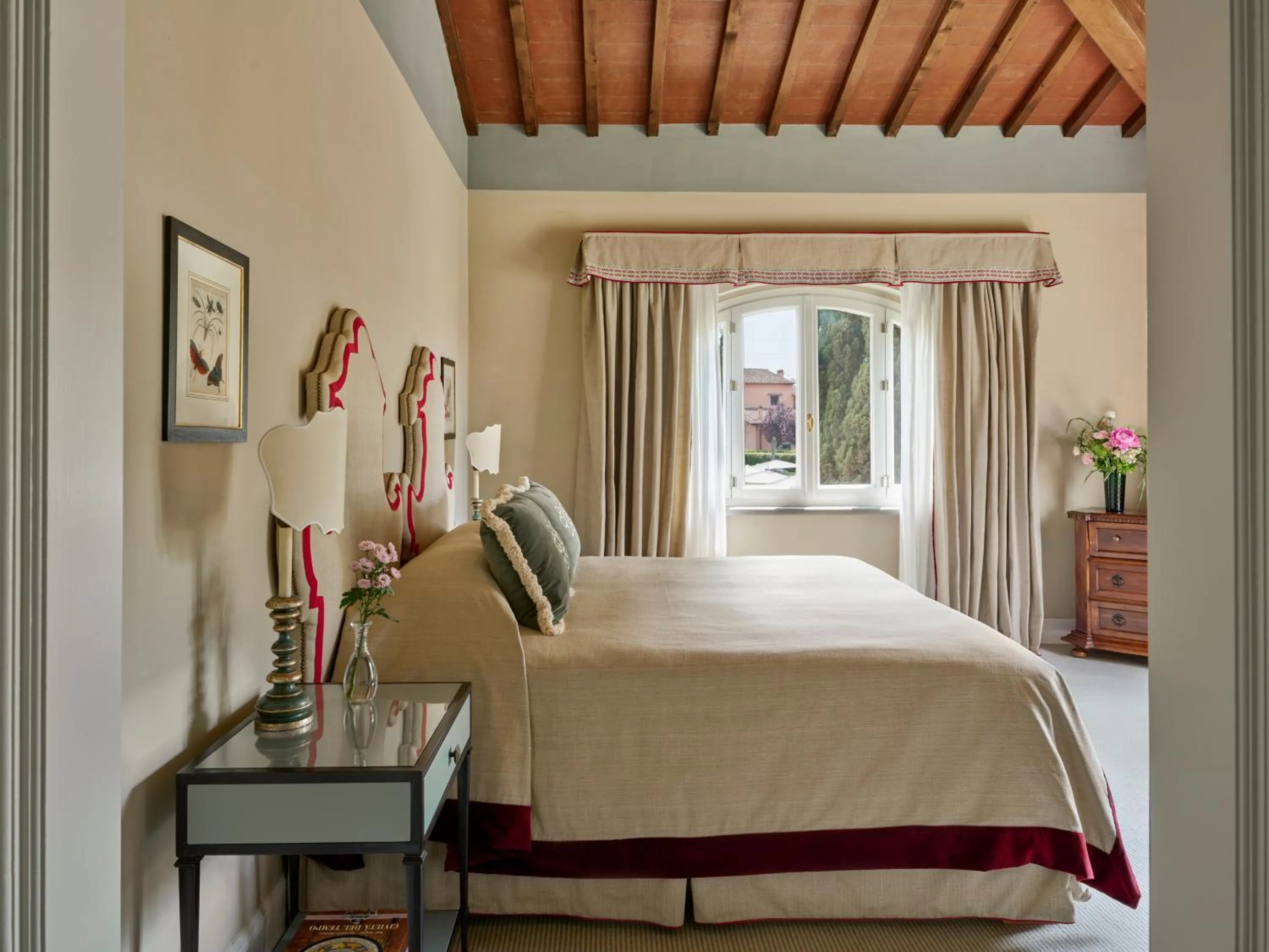 Bedroom, Bed in Villa La Massa