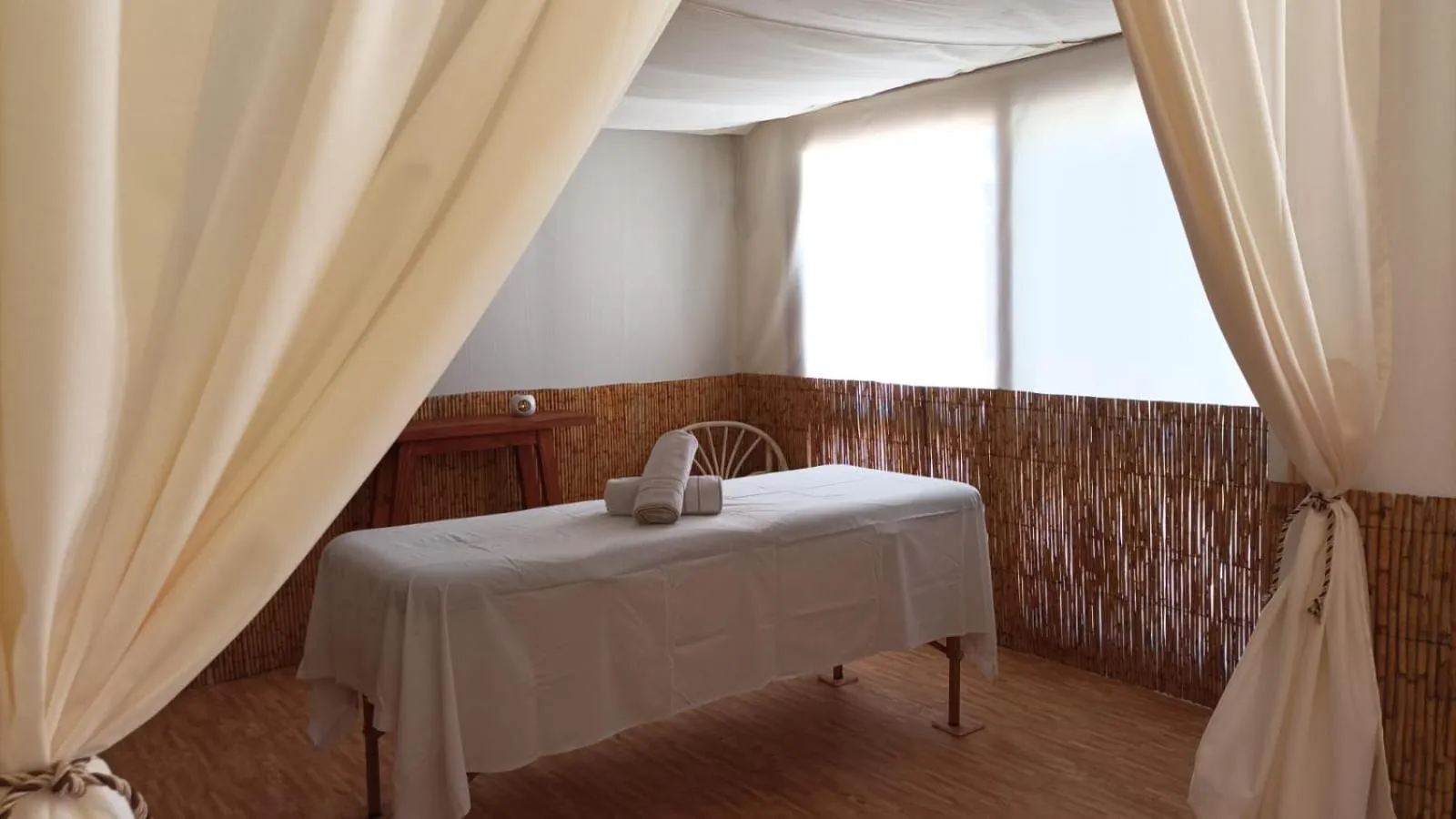Massage, Bed in Rincon del Este Resort