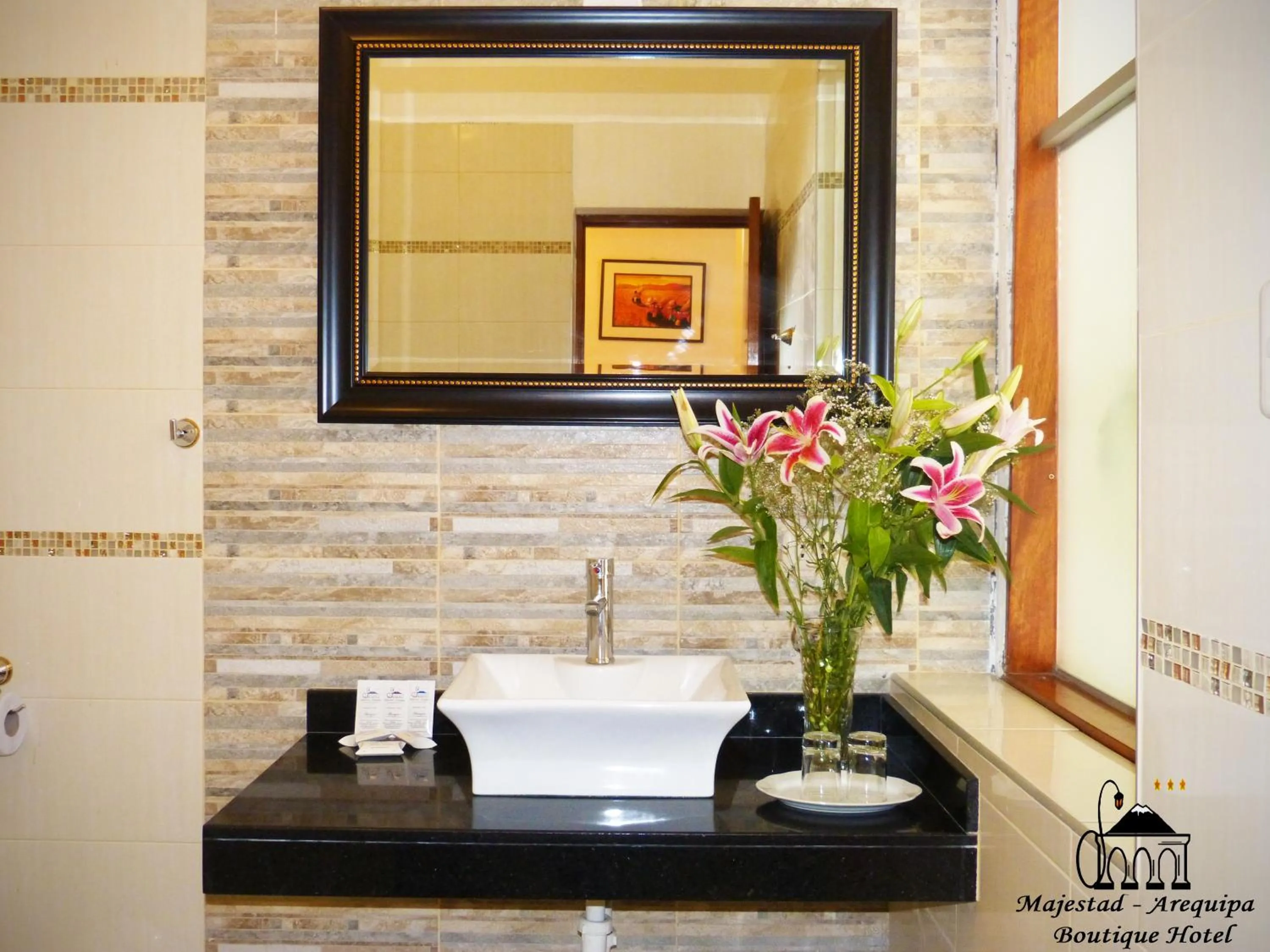 Bathroom in Majestad Hotel Boutique