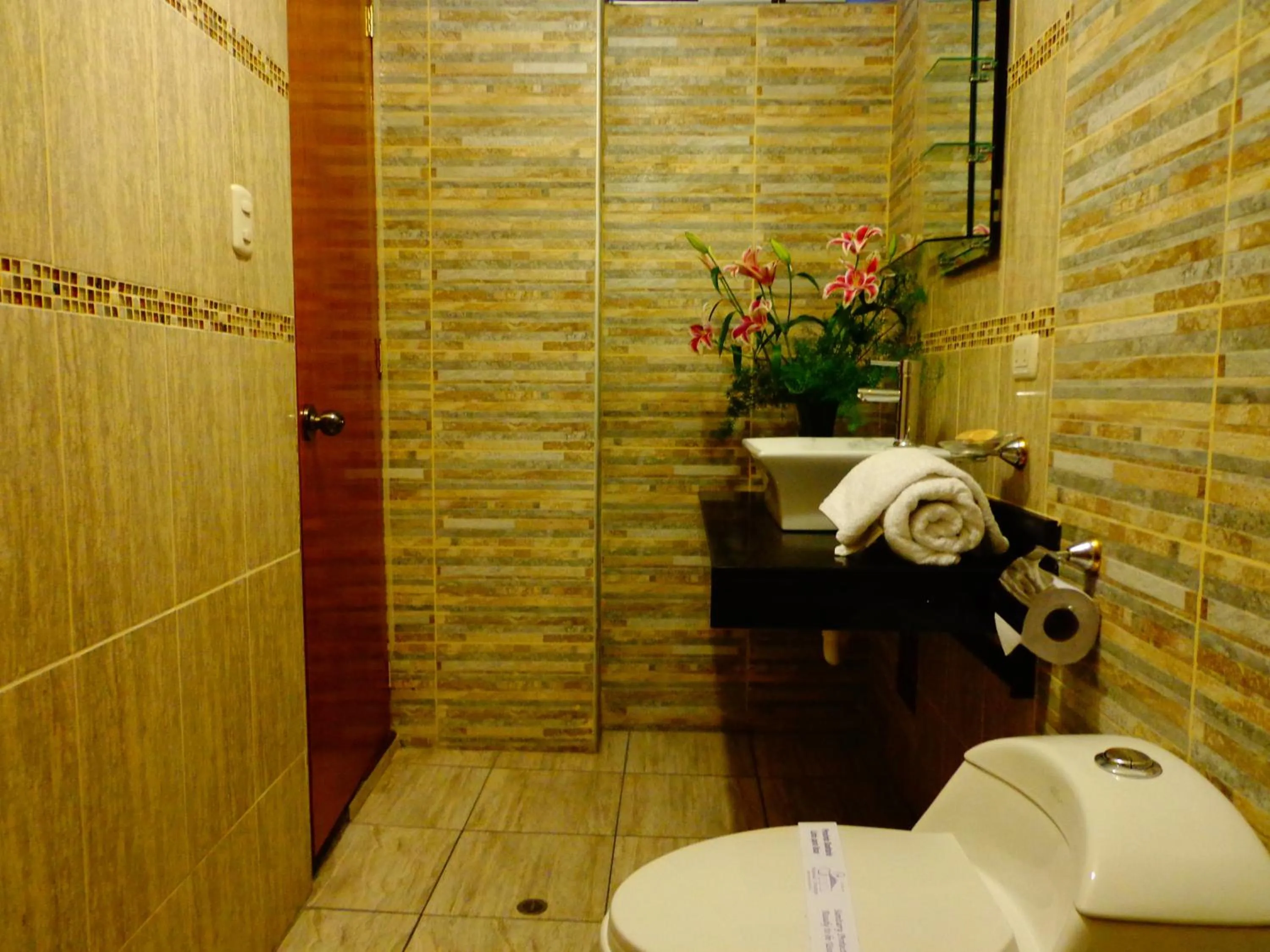 Bathroom in Majestad Hotel Boutique