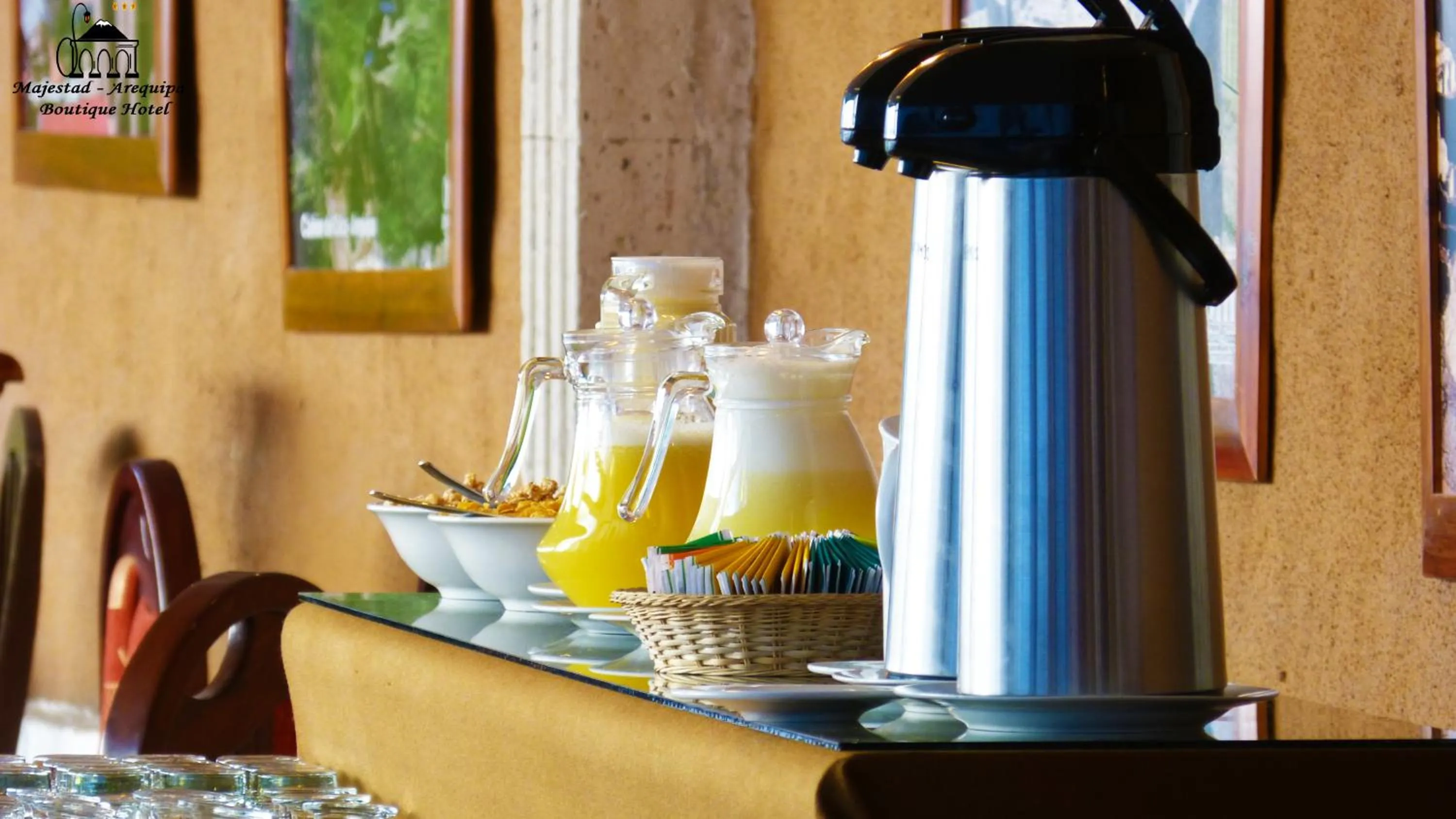 Food in Majestad Hotel Boutique