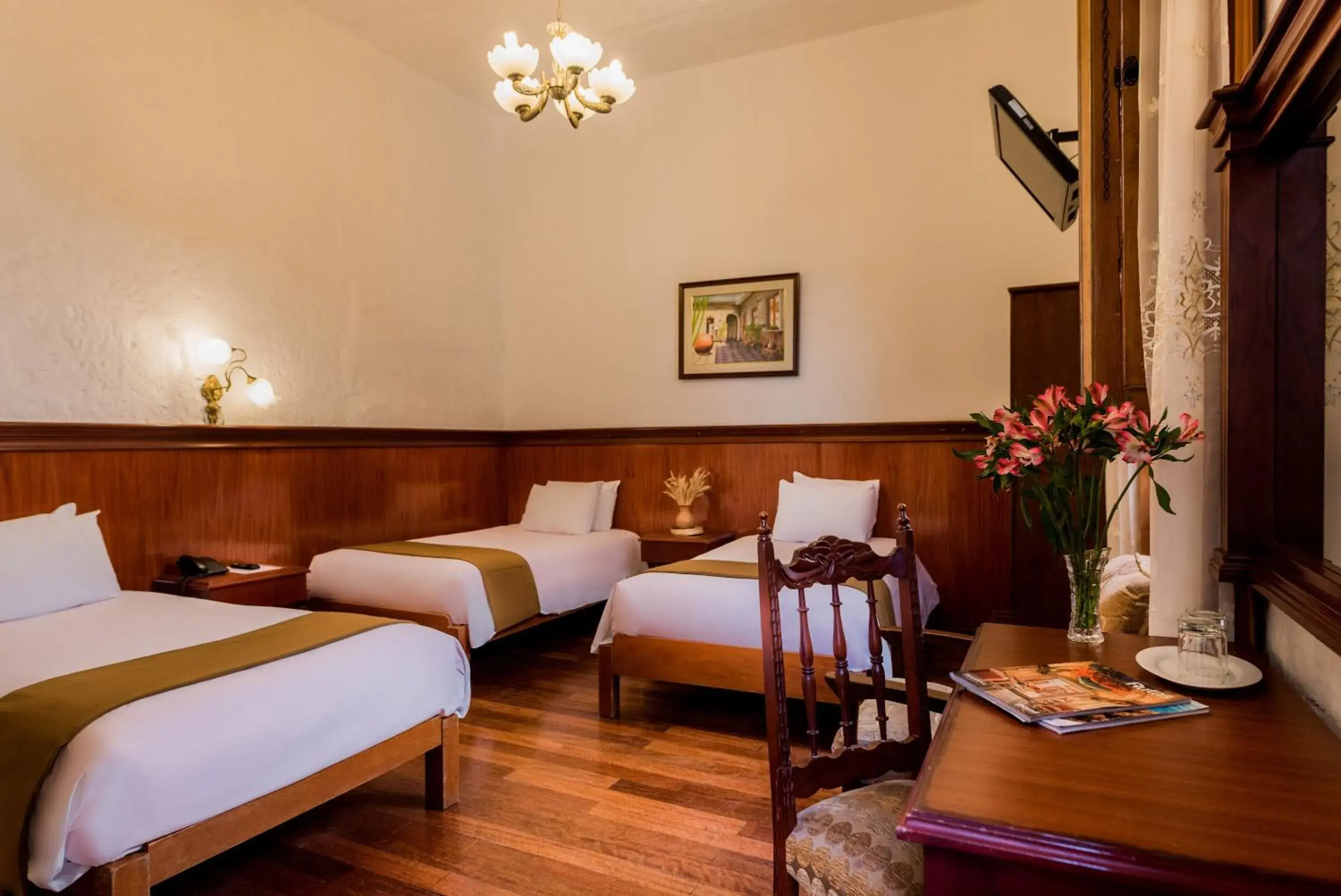 Triple Room in Majestad Hotel Boutique Triple Room in Majestad Hotel Boutique