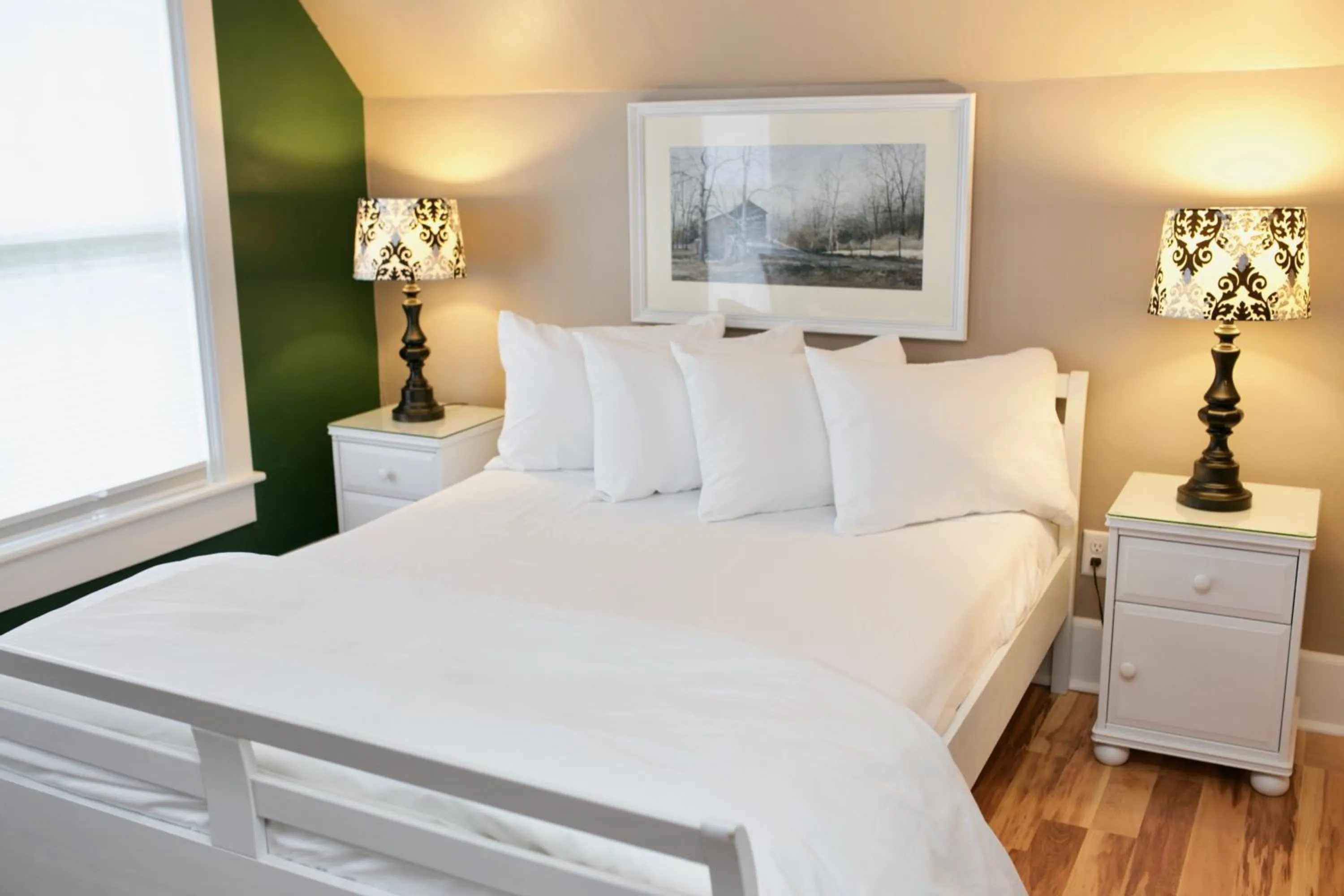 Bed in Inn at Kampfires