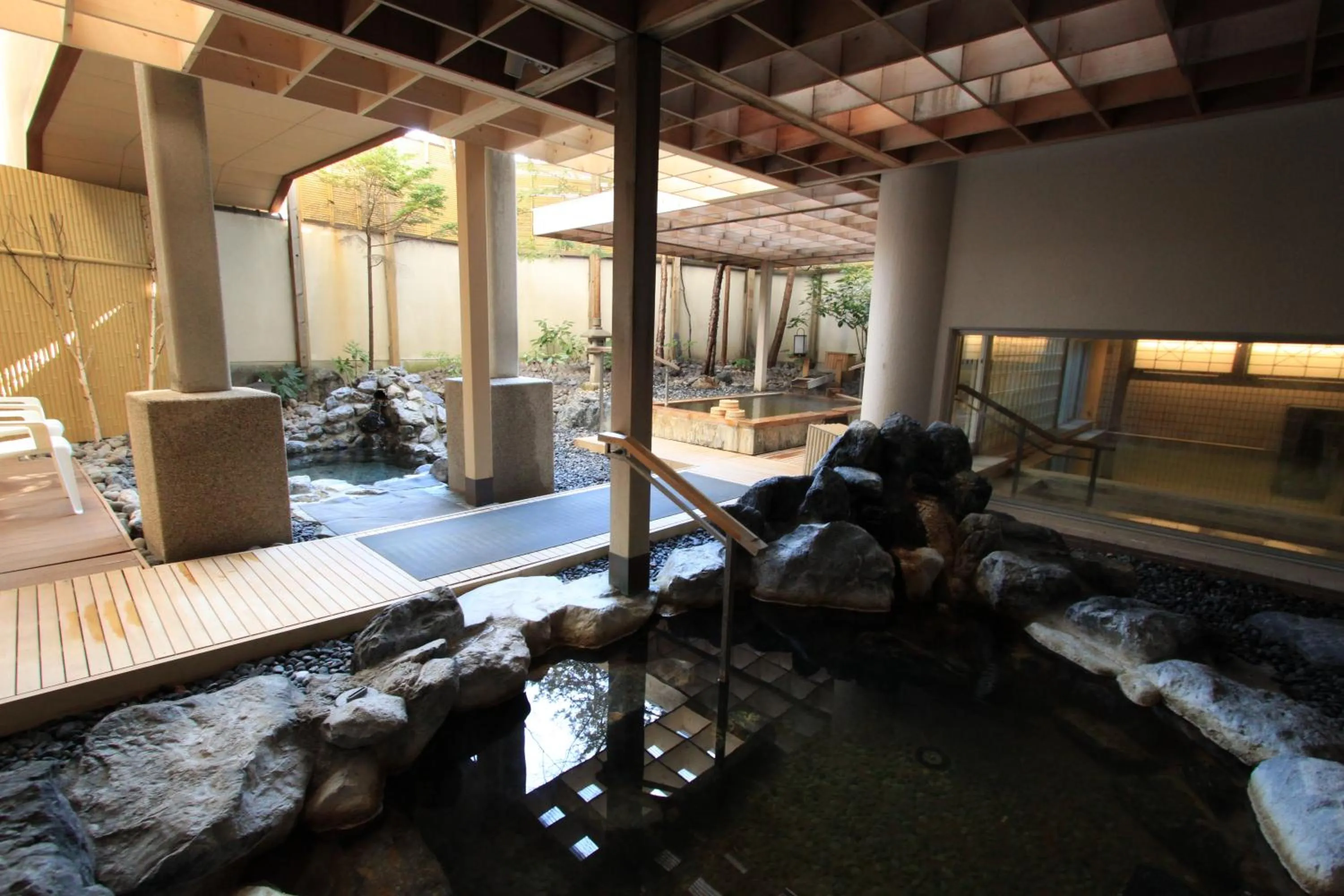 Open Air Bath in Hanabishi Hotel