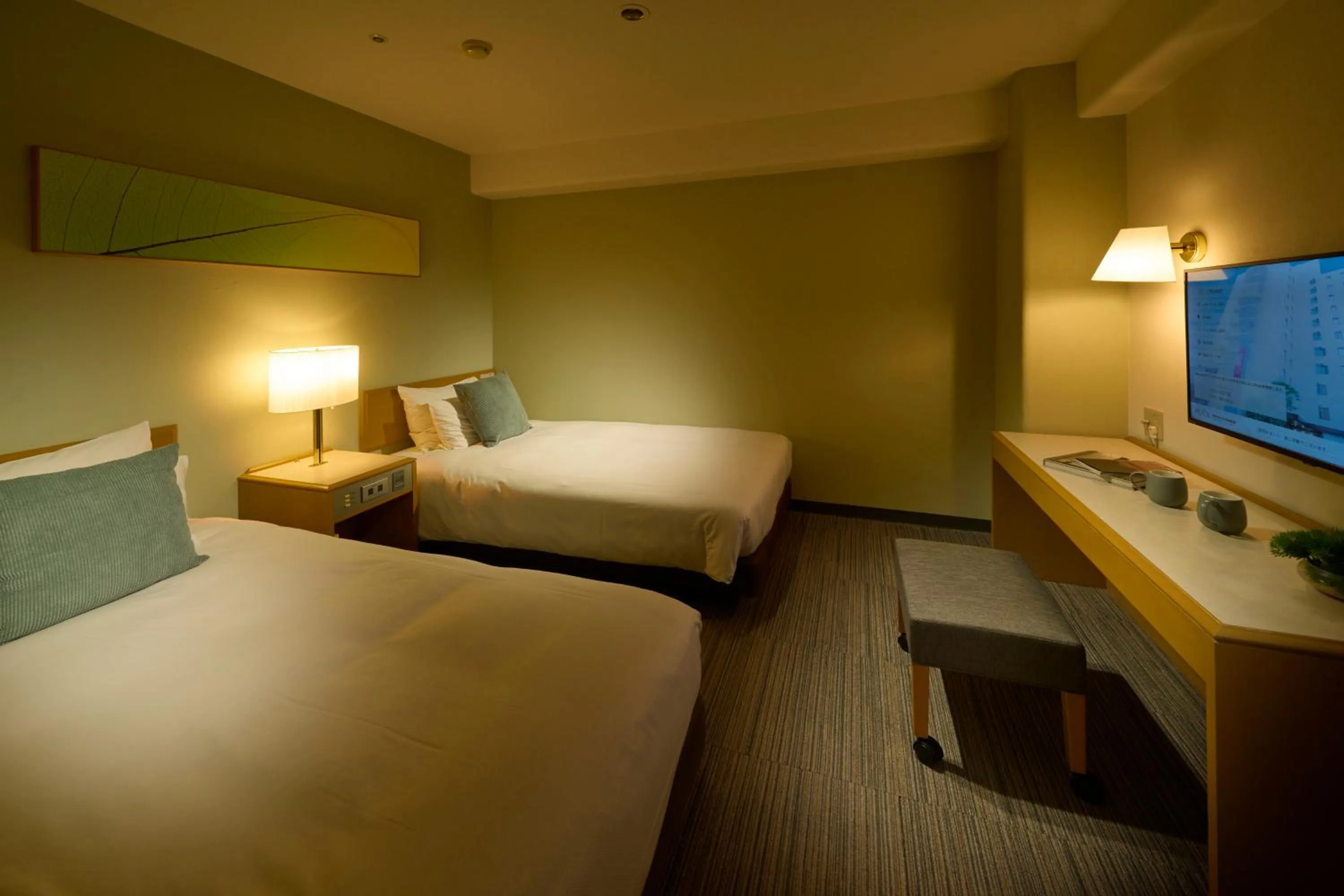 Photo of the whole room, Bed in Hotel Resol Machida