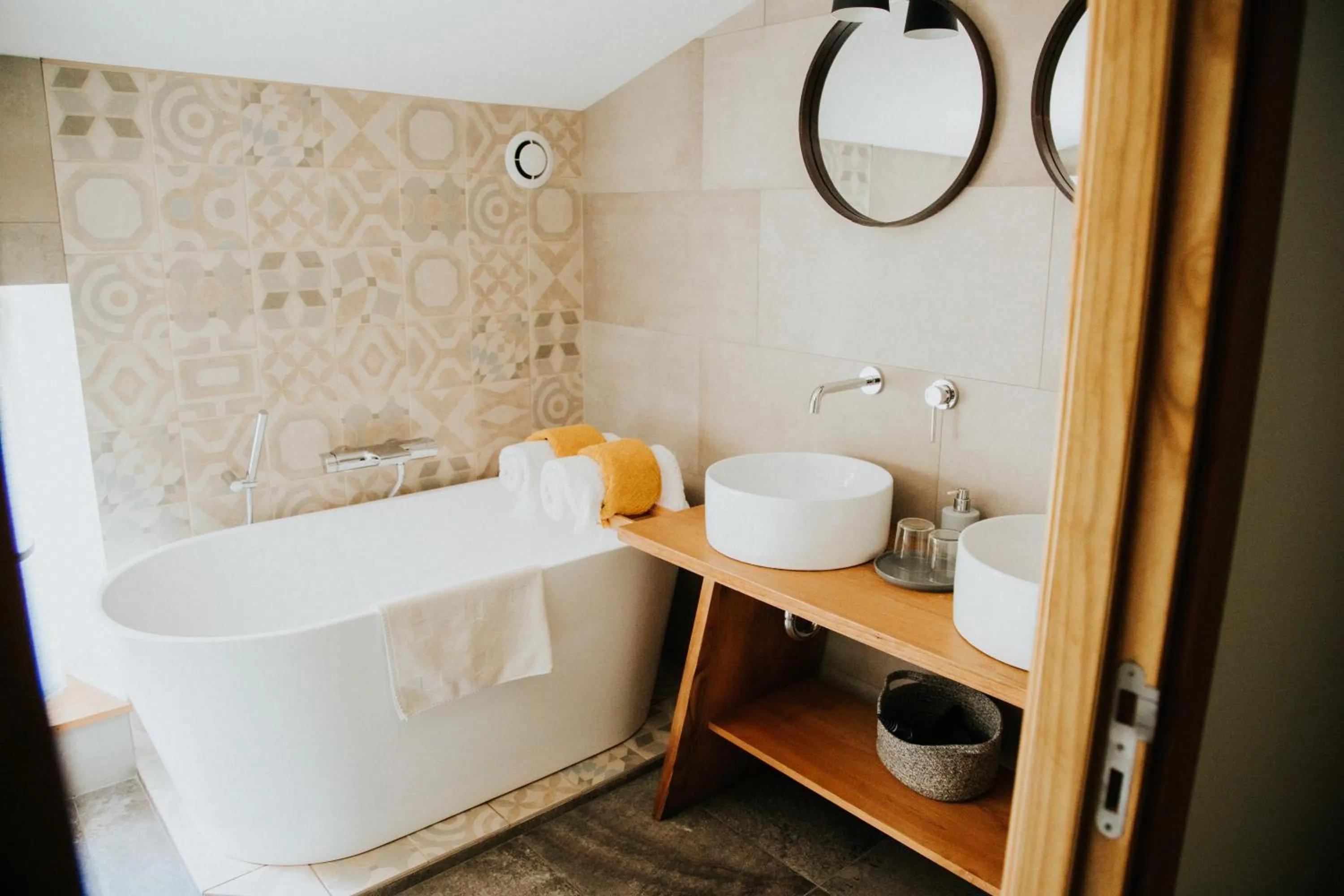 Bathroom in Le Moulin Camoula