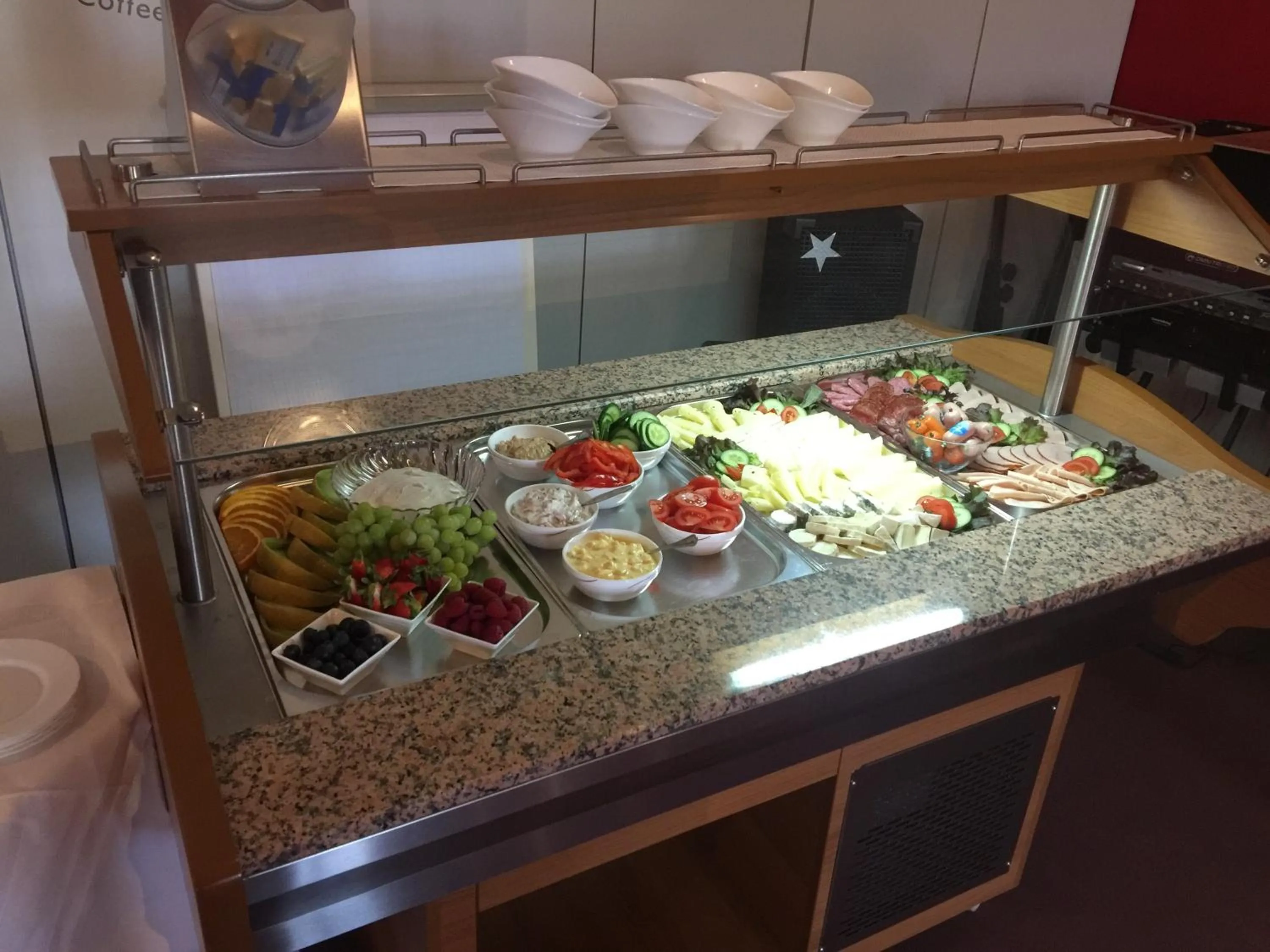 Breakfast in Zur Eldenburg