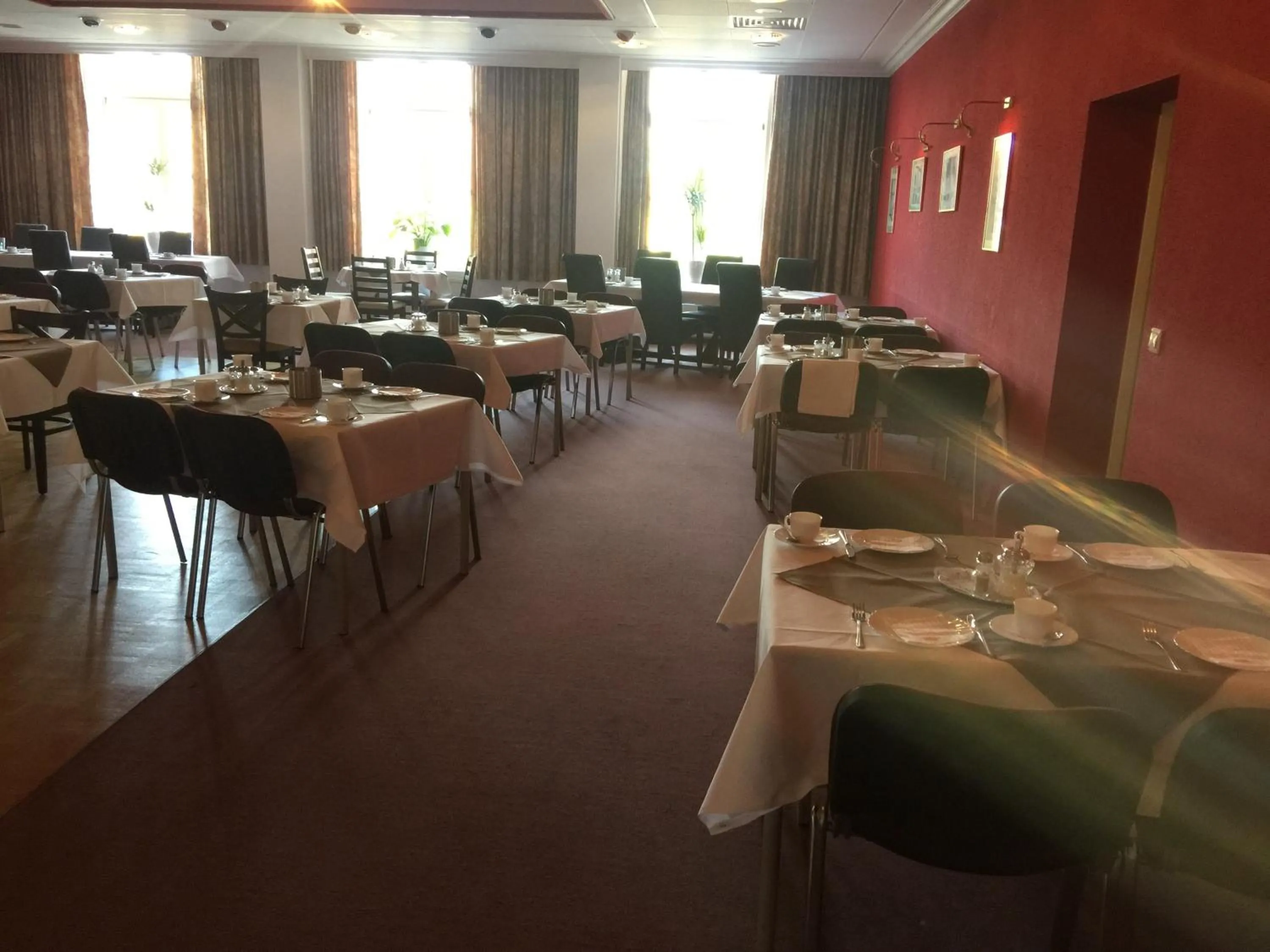 Breakfast in Zur Eldenburg