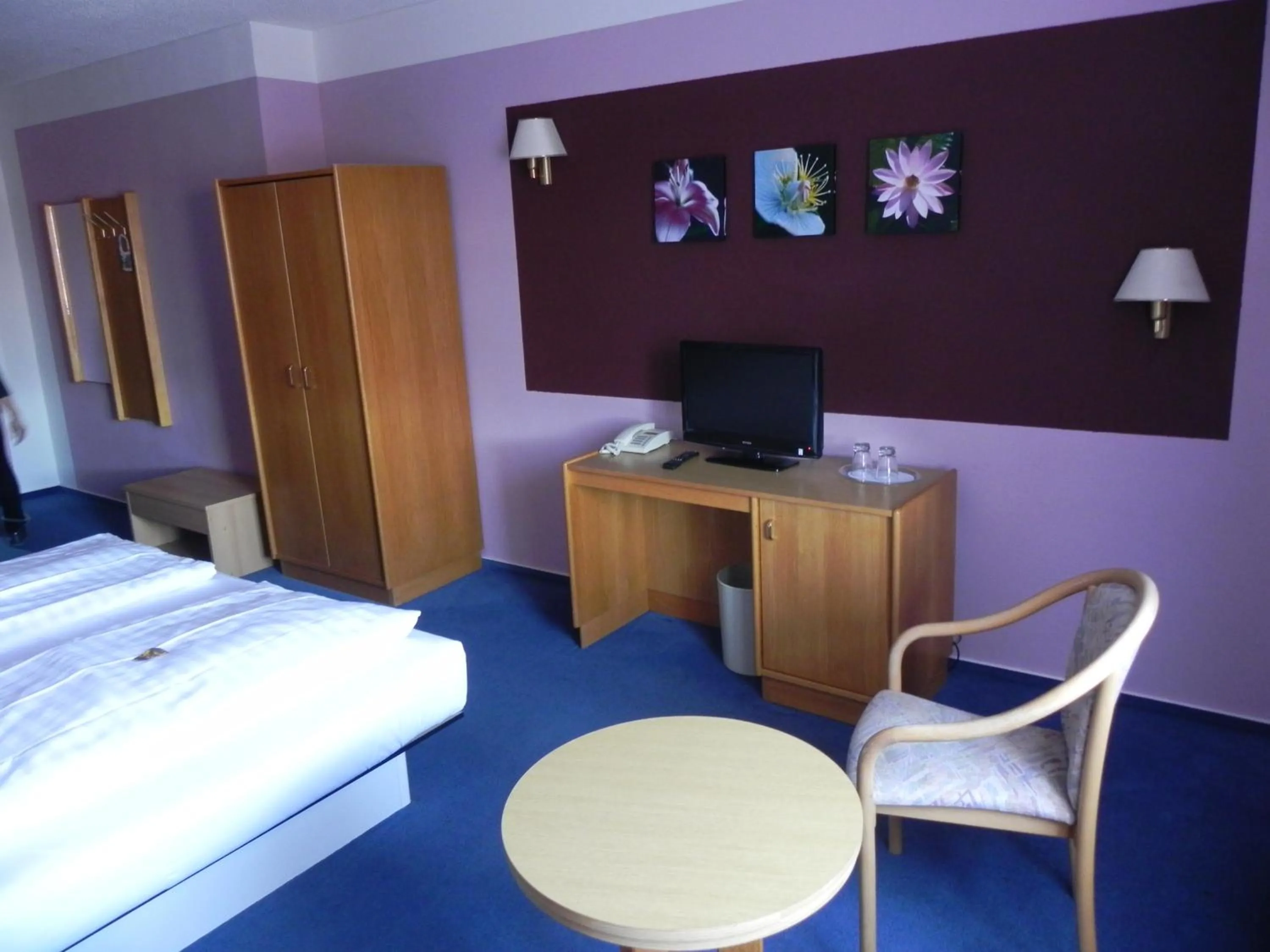 Photo of the whole room, Bed in Zur Eldenburg