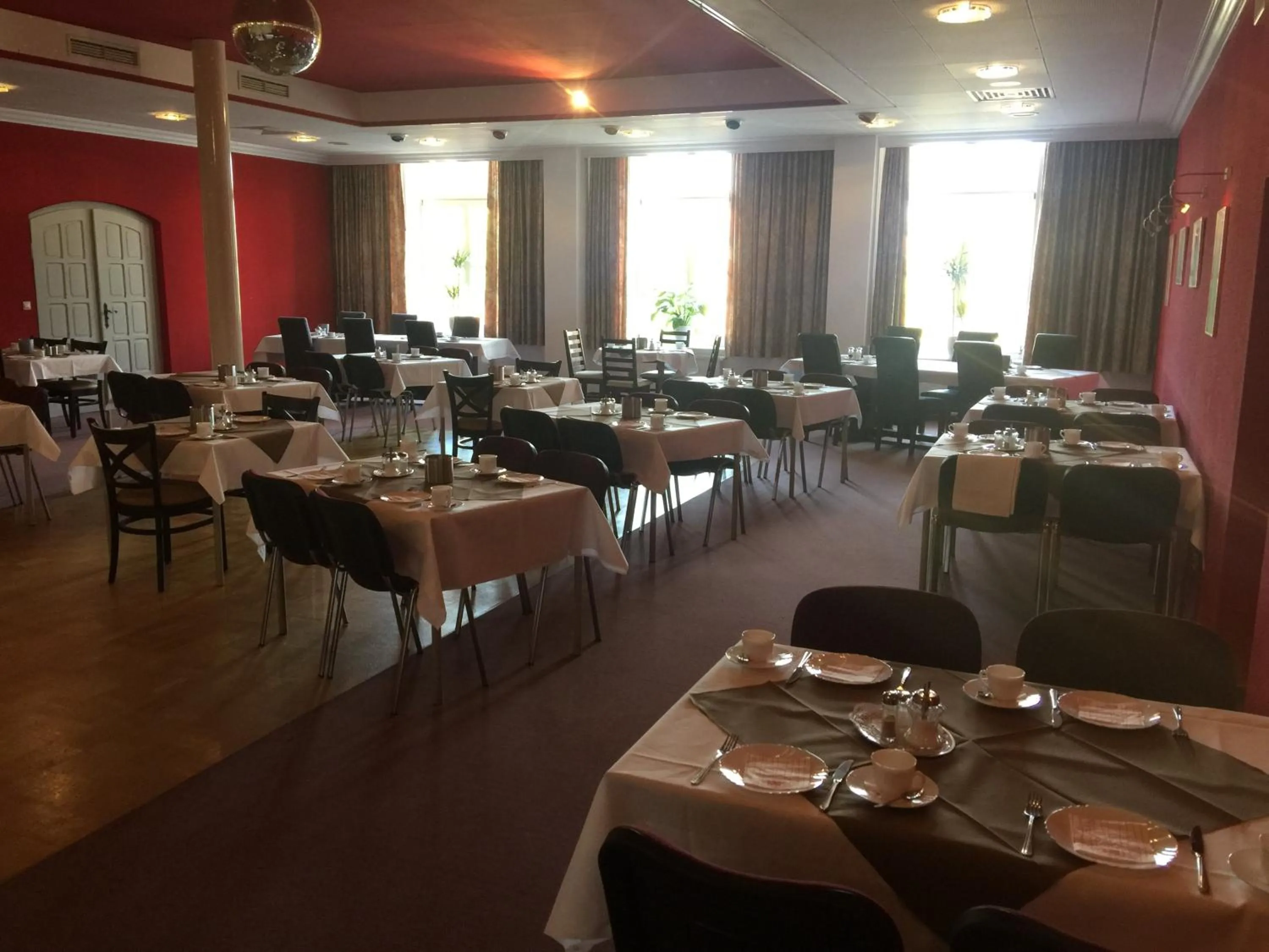 Breakfast in Zur Eldenburg