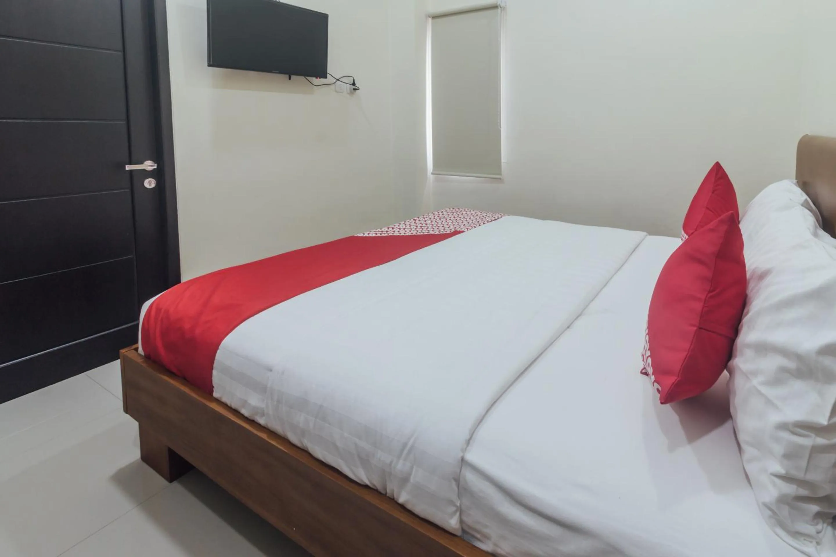 Bedroom, Bed in Clean & Comfort Homestay