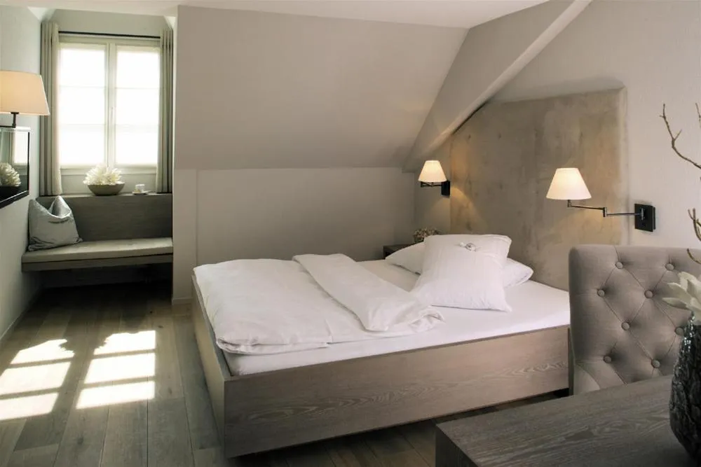 Photo of the whole room, Bed in Bad Bubendorf Design & Lifestyle Hotel