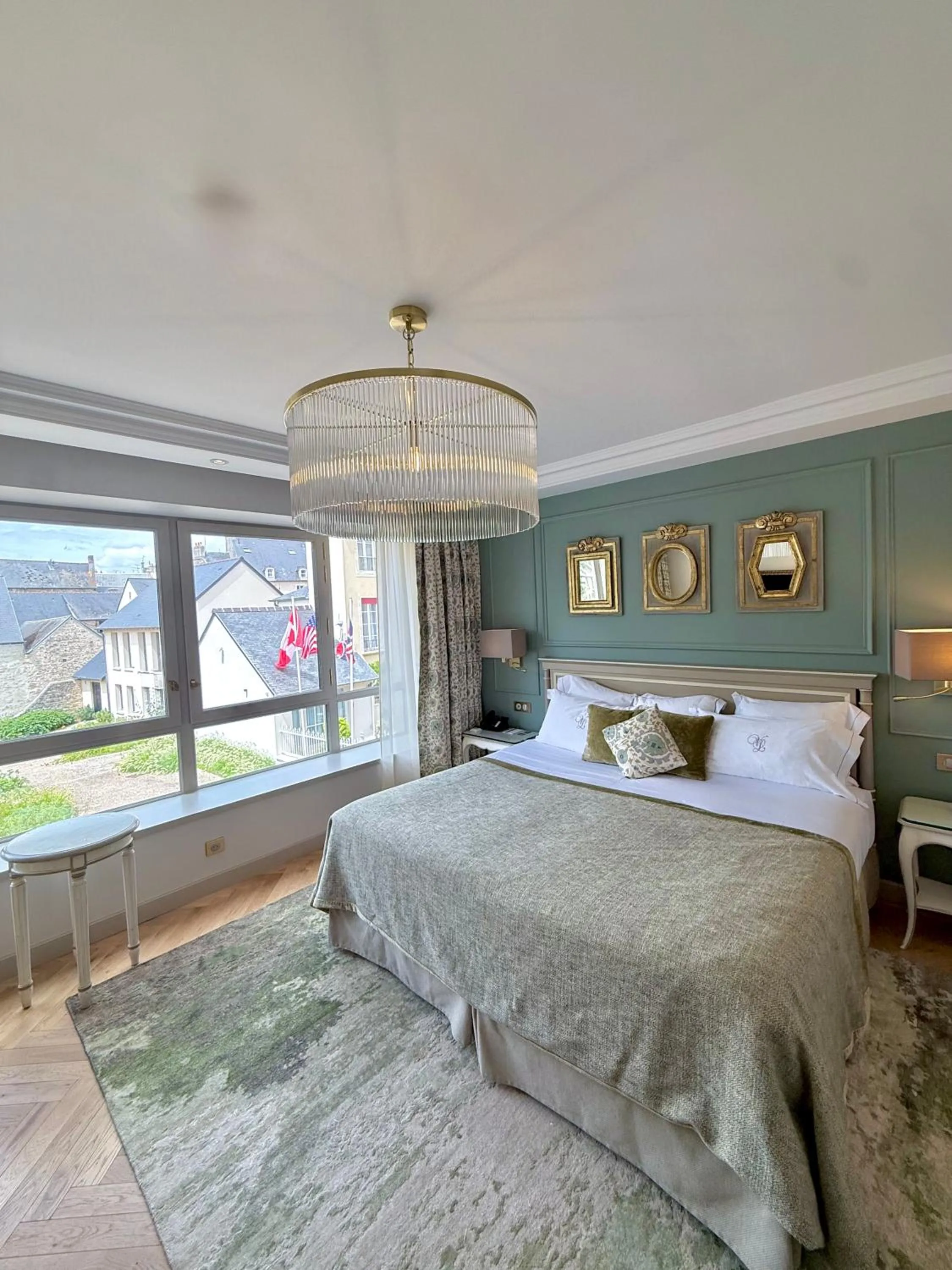 Bed in Villa Lara Hotel