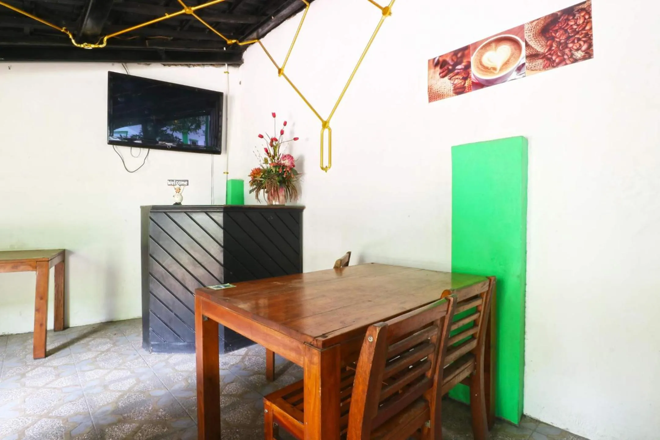 Restaurant/places to eat in Habibah Syariah Hotel