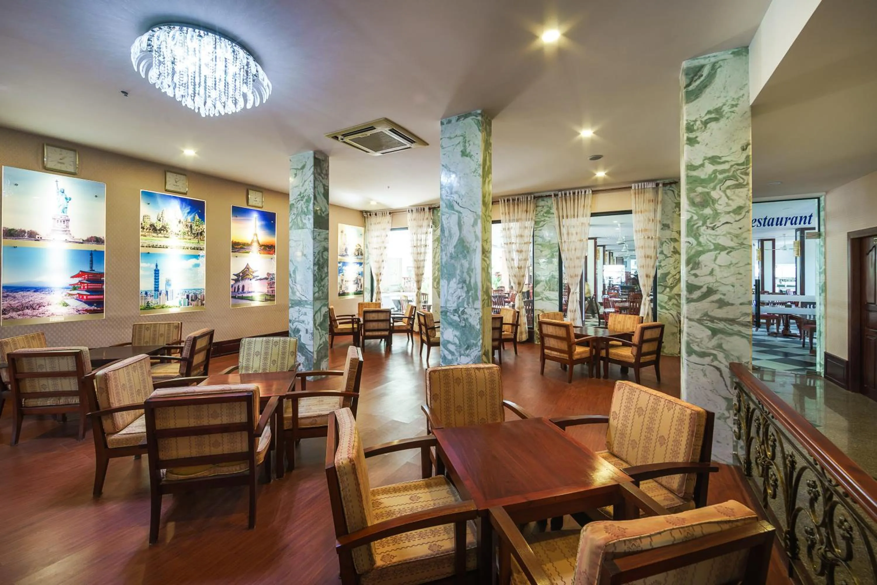 Lobby or reception in Smiling Deluxe Hotel