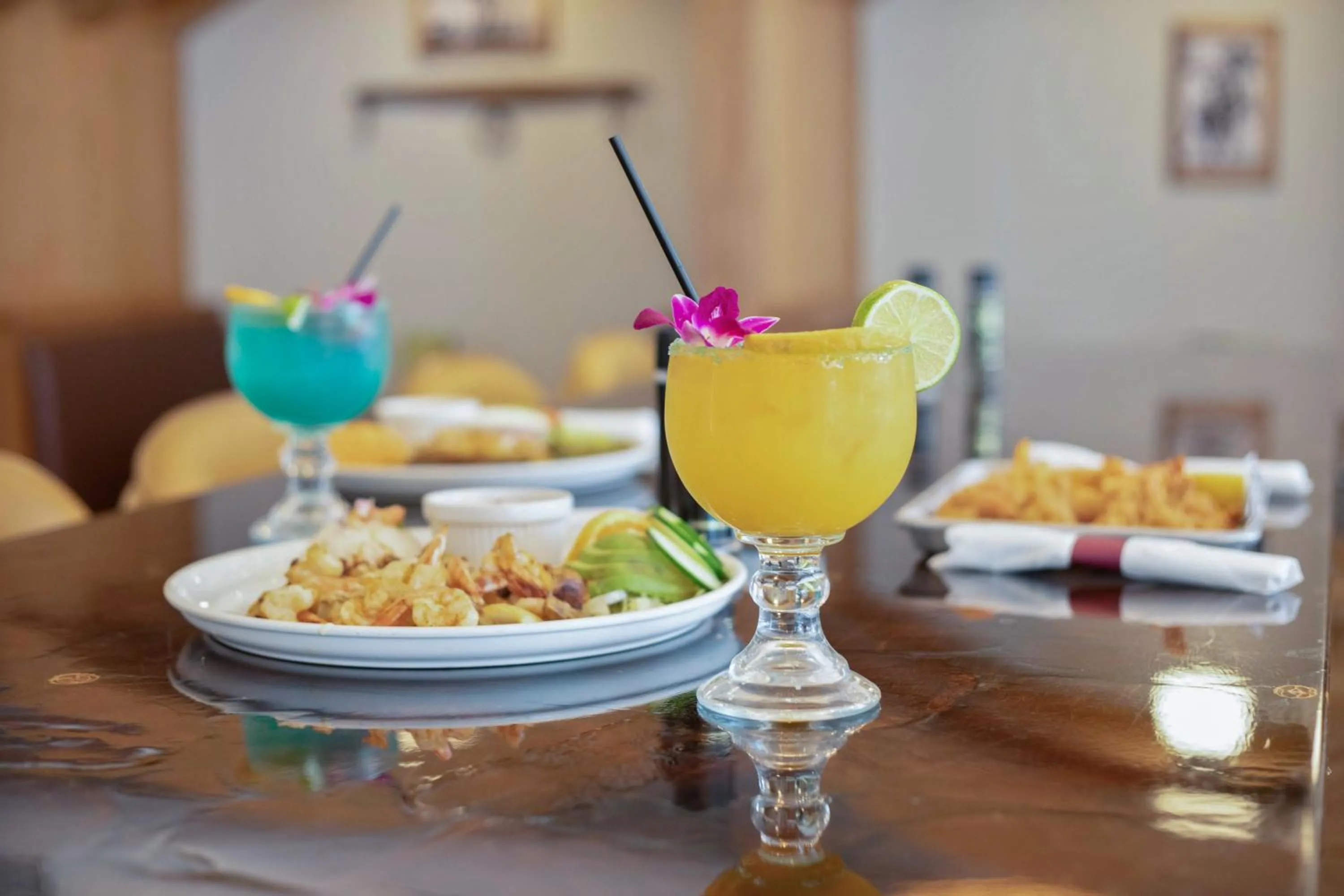 Restaurant/places to eat in Western Front Hotel