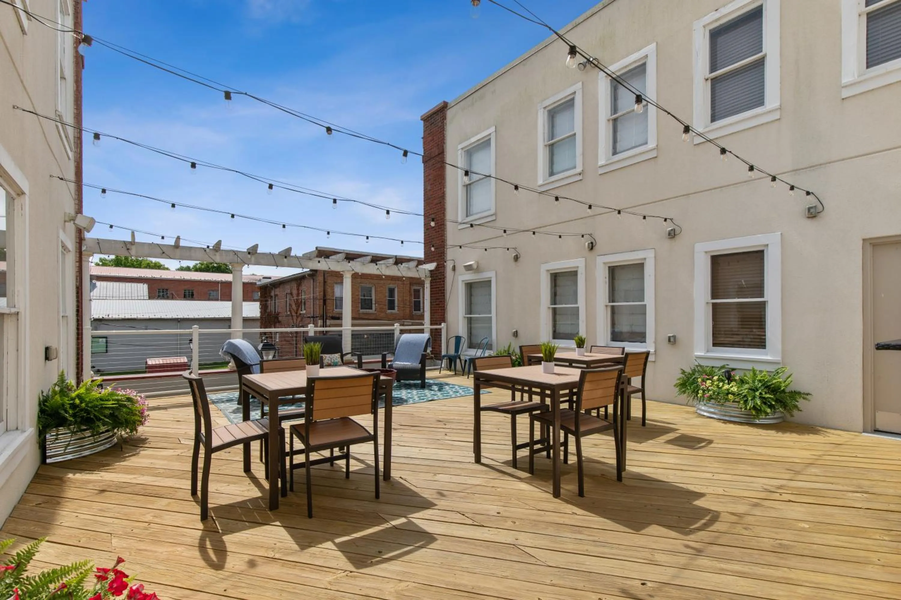 Patio in Western Front Hotel