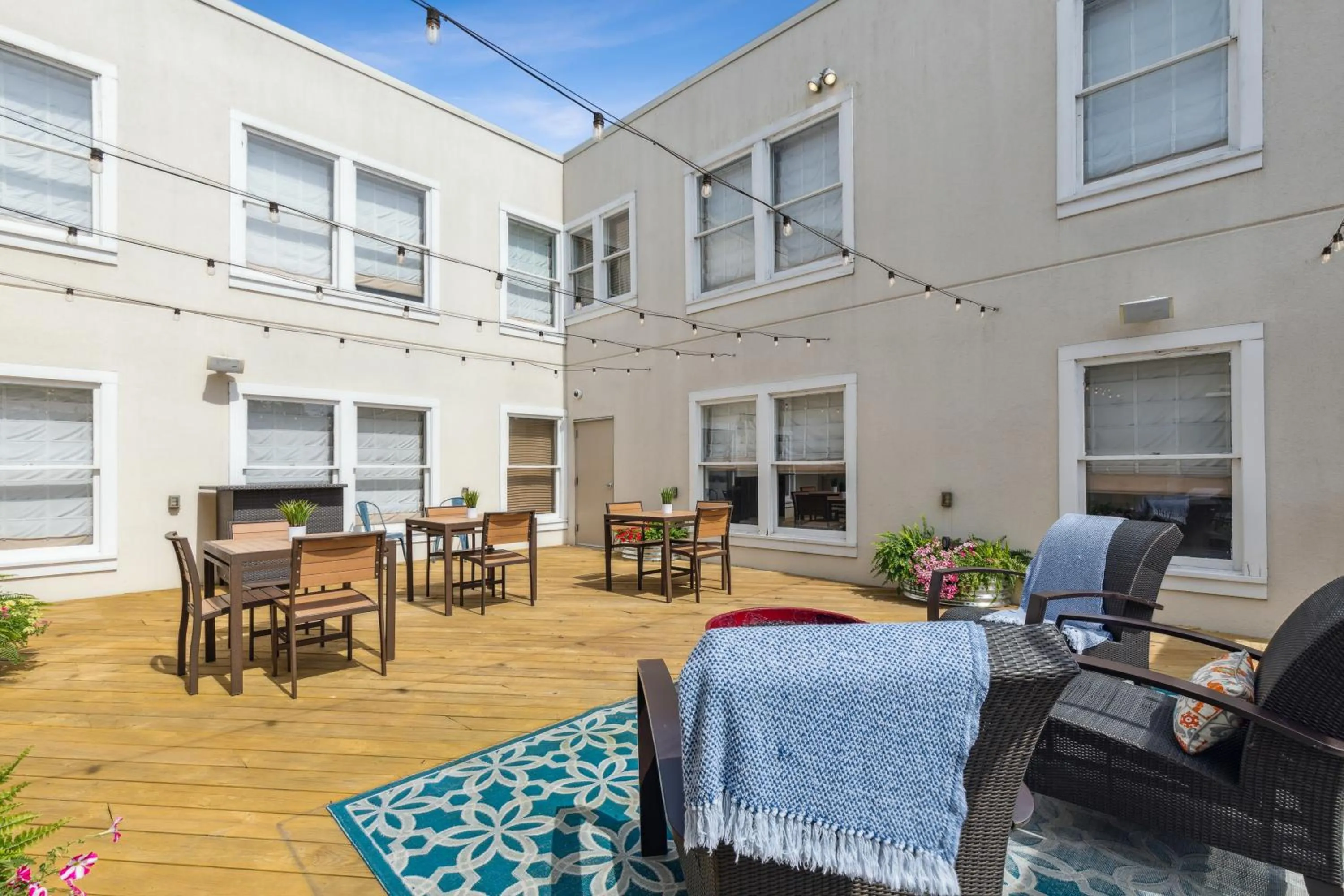 Balcony/Terrace in Western Front Hotel