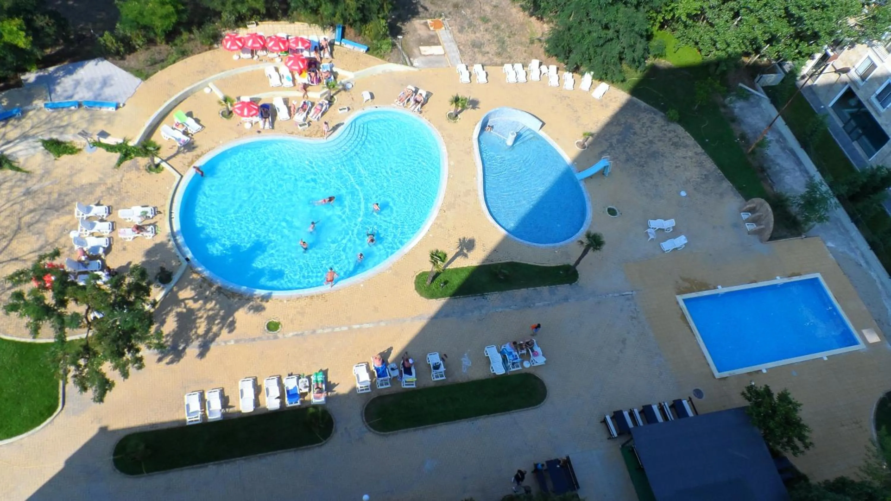 Swimming pool in Kamenec Hotel