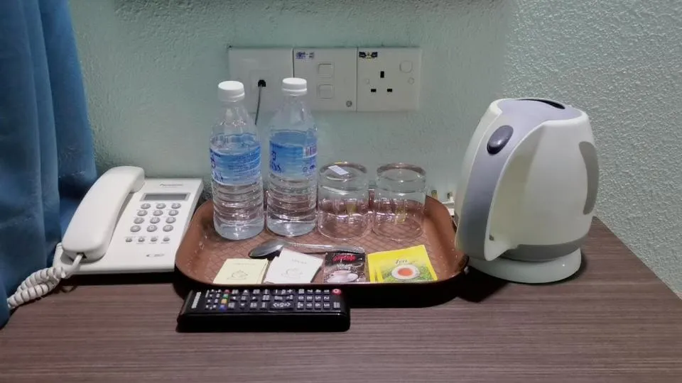 Drinks in Salim Room