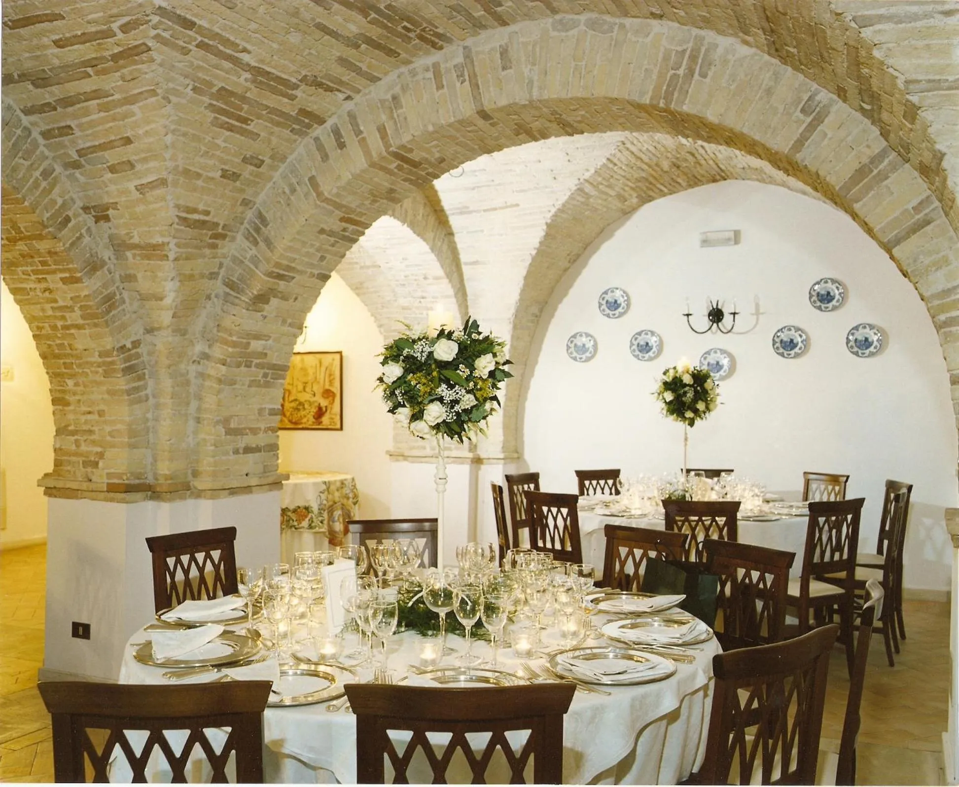 Restaurant/places to eat in Villa Pardi