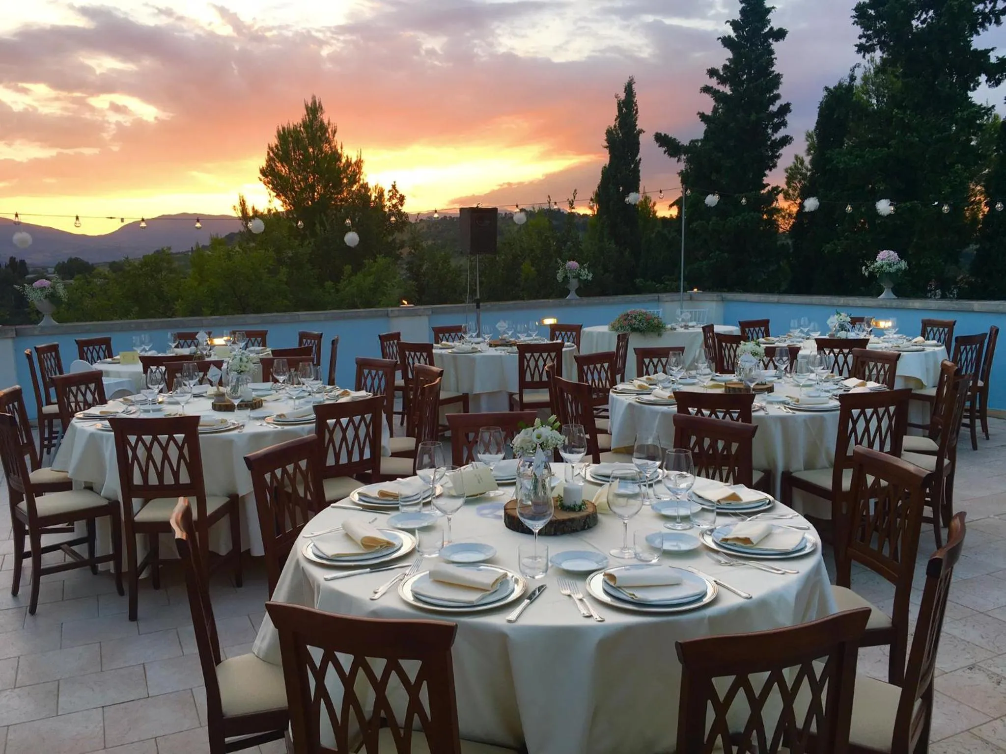 Restaurant/places to eat in Villa Pardi