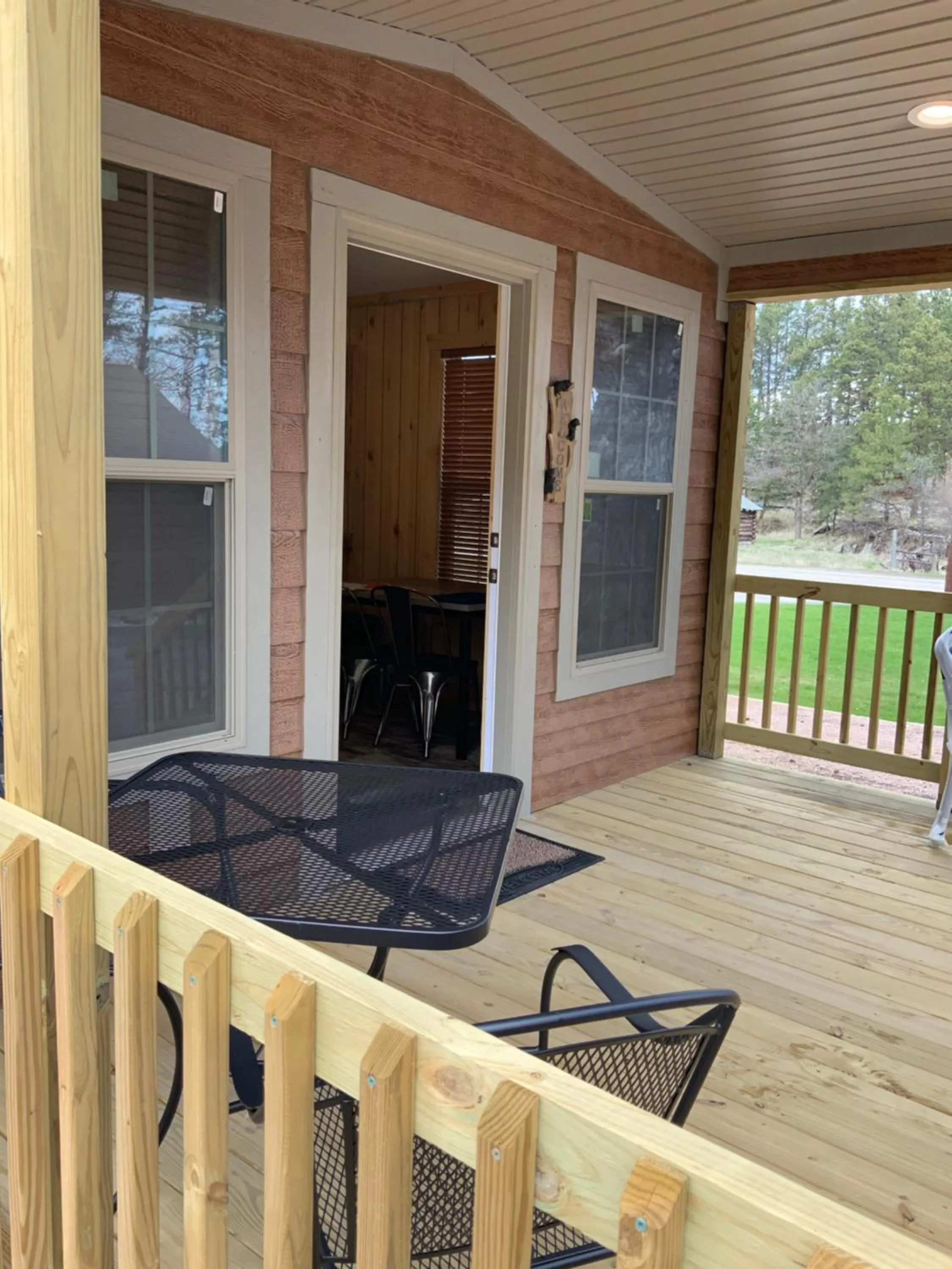 BBQ facilities in Rockerville Lodge & Cabins