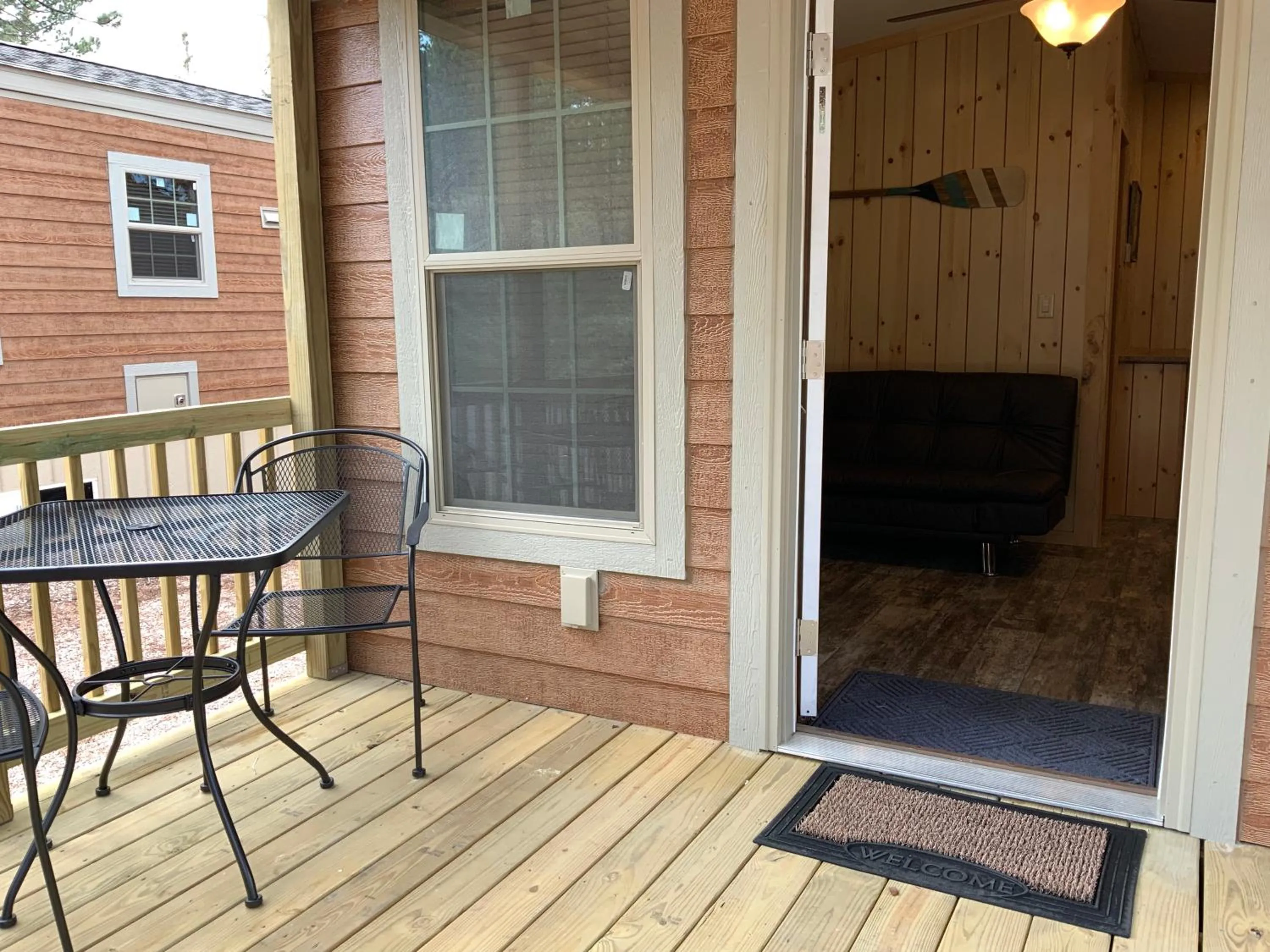 Balcony/Terrace in Rockerville Lodge & Cabins