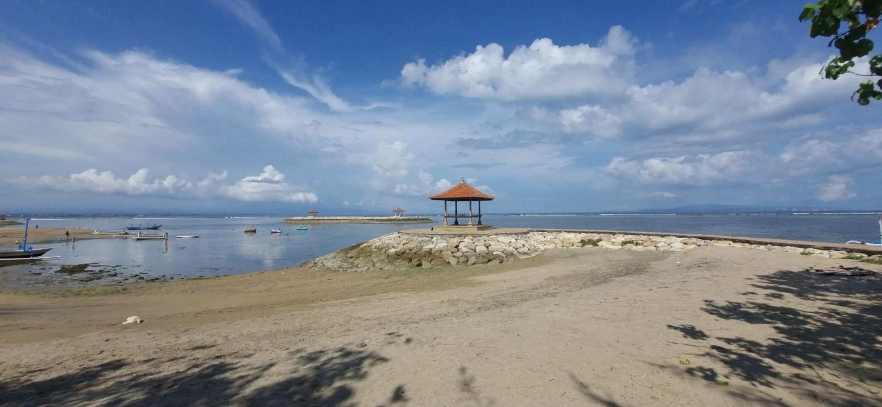 Gustav Bali Homestay and Massage