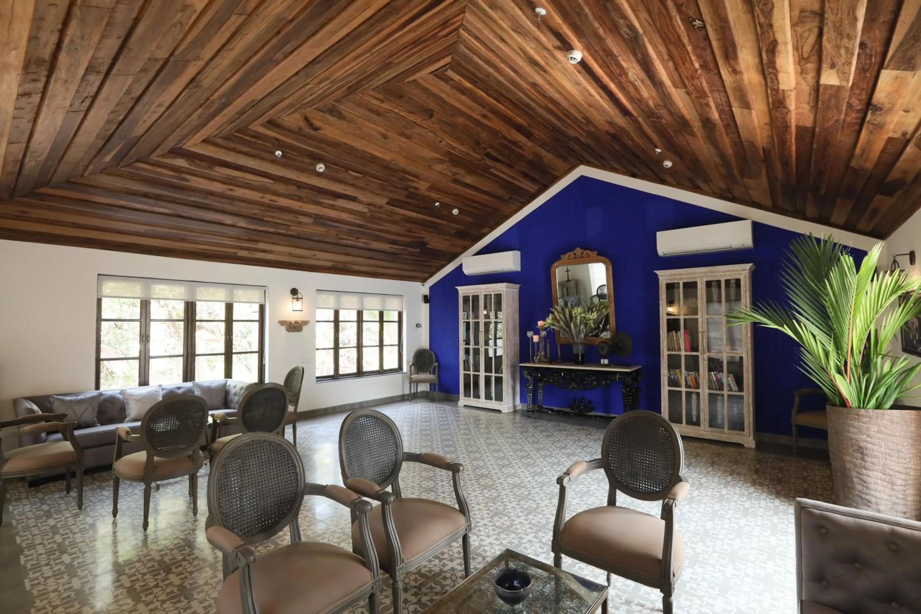 Lounge or bar in Andores Resort And Spa - Calangute