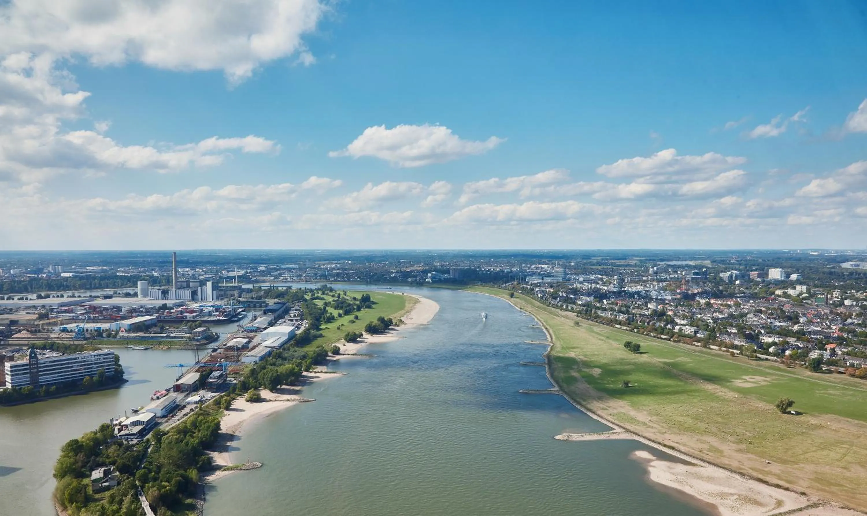 Natural landscape in Living Hotel Düsseldorf