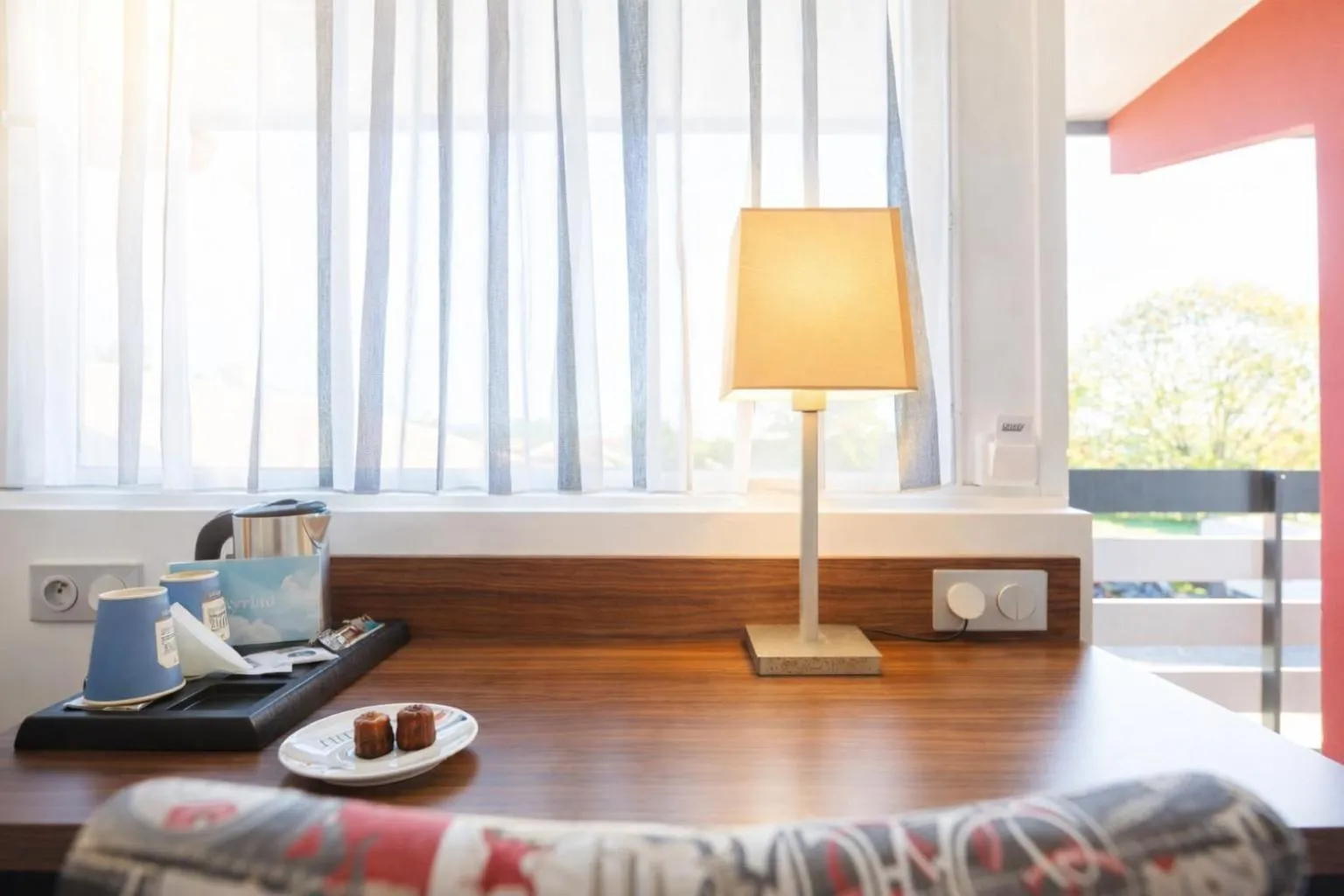 Coffee/tea facilities in Kyriad Bordeaux - Merignac Aéroport