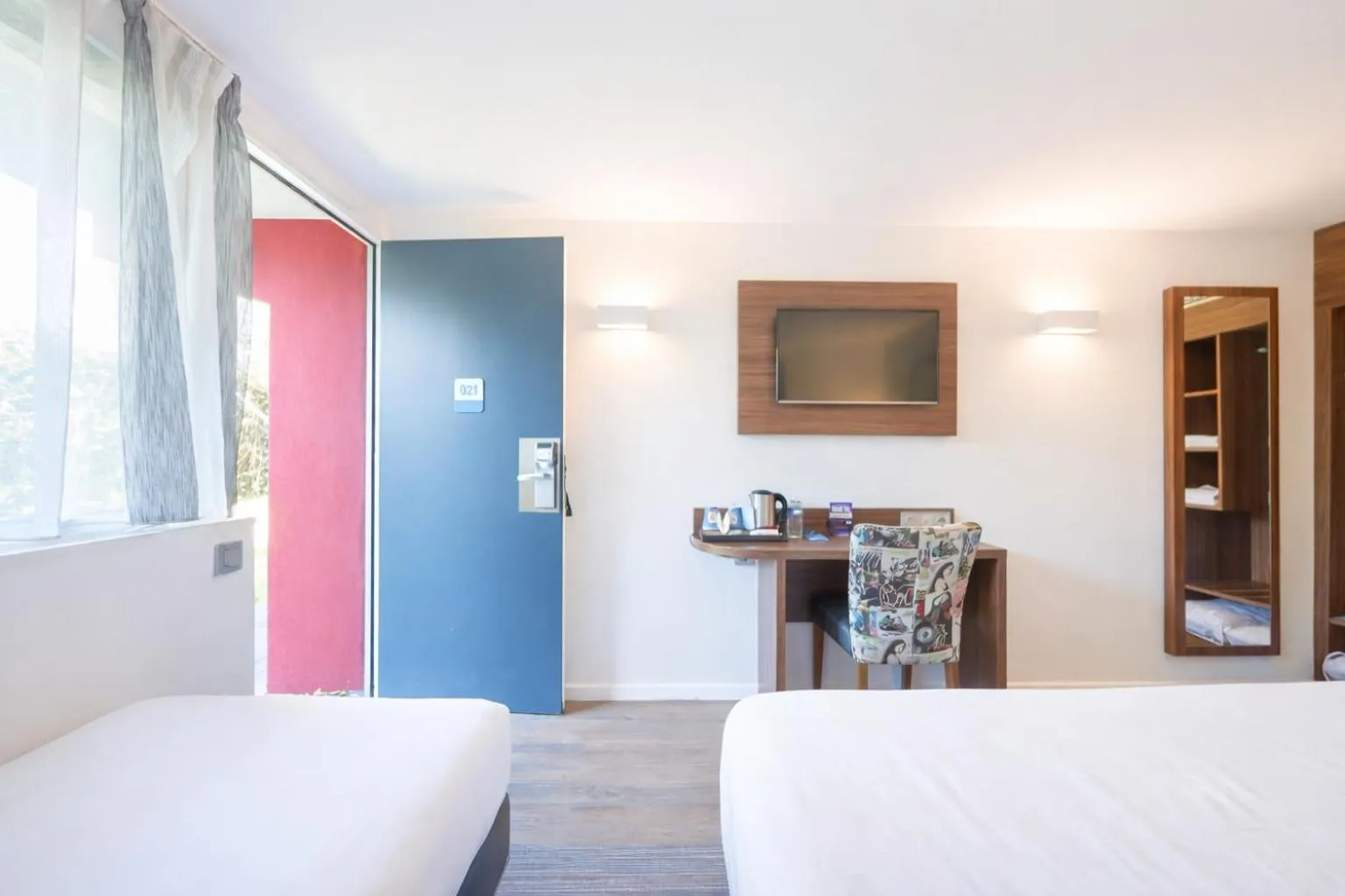 Bed in Kyriad Bordeaux - Merignac Aéroport