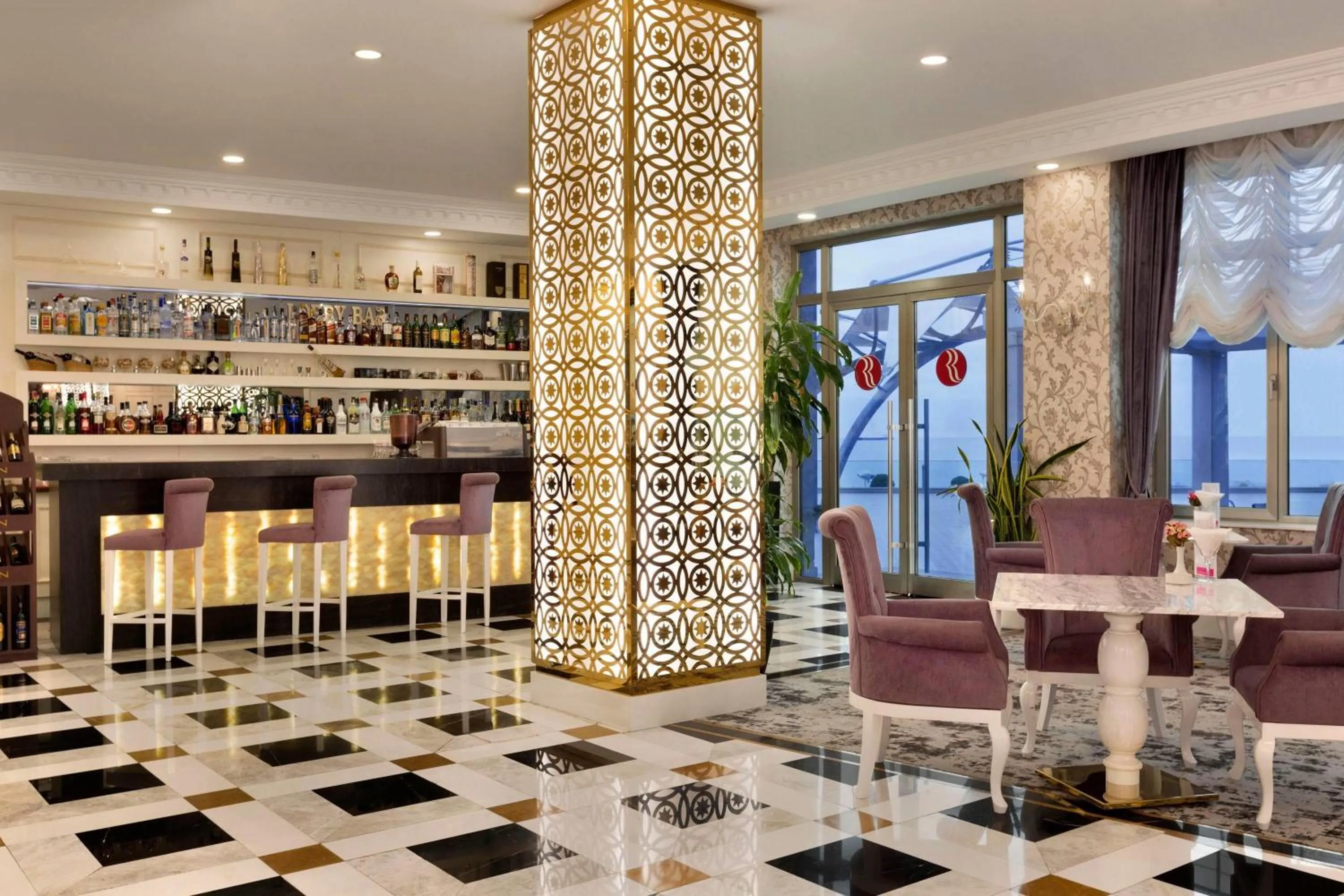 Lounge or bar in Ramada by Wyndham Baku
